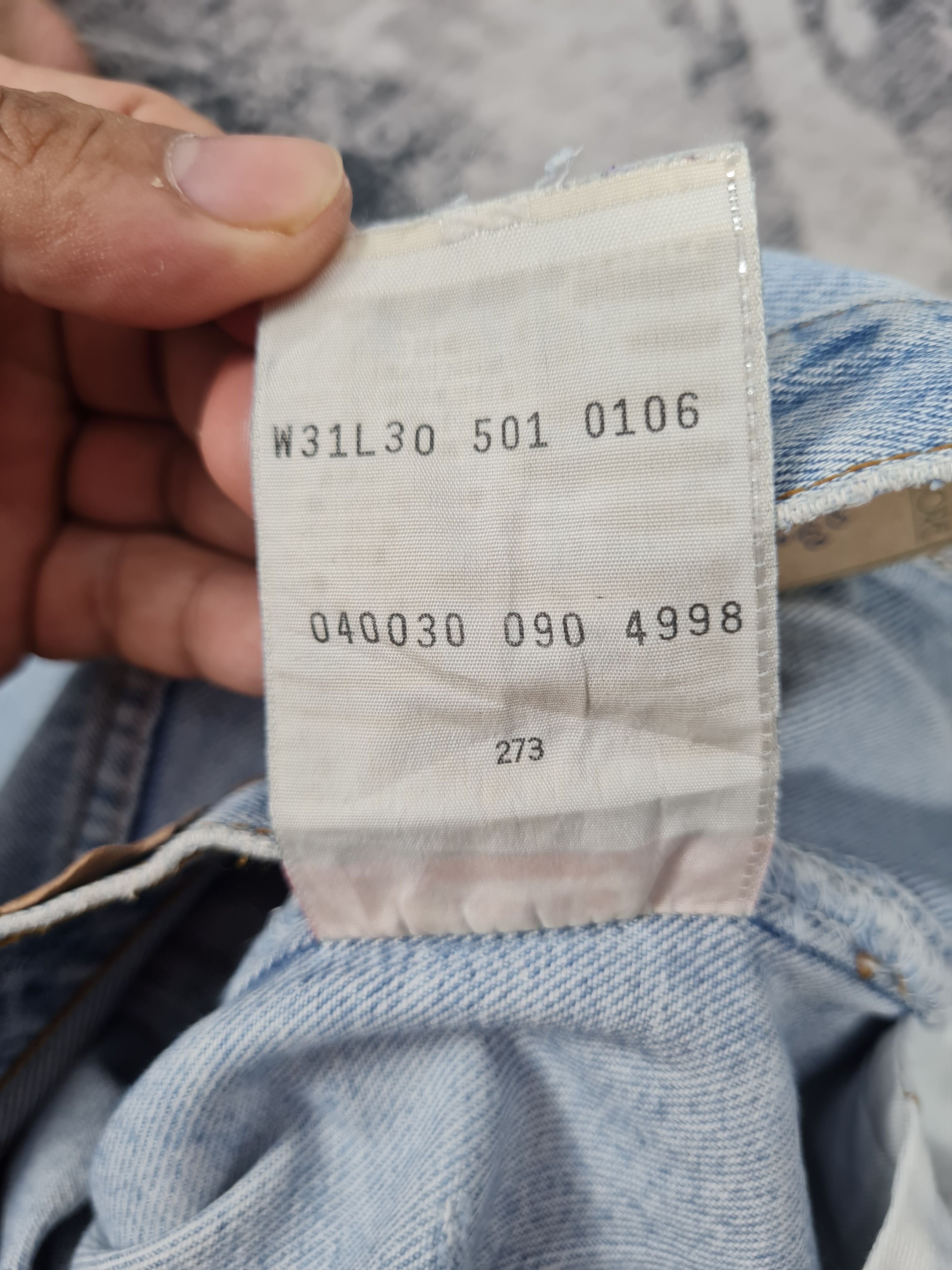 Levi's Vtg 90's LEVIS 501 Faded Distressed Jeans L0307 Size 30x30 Size US 30 / EU 46 - 13 Thumbnail