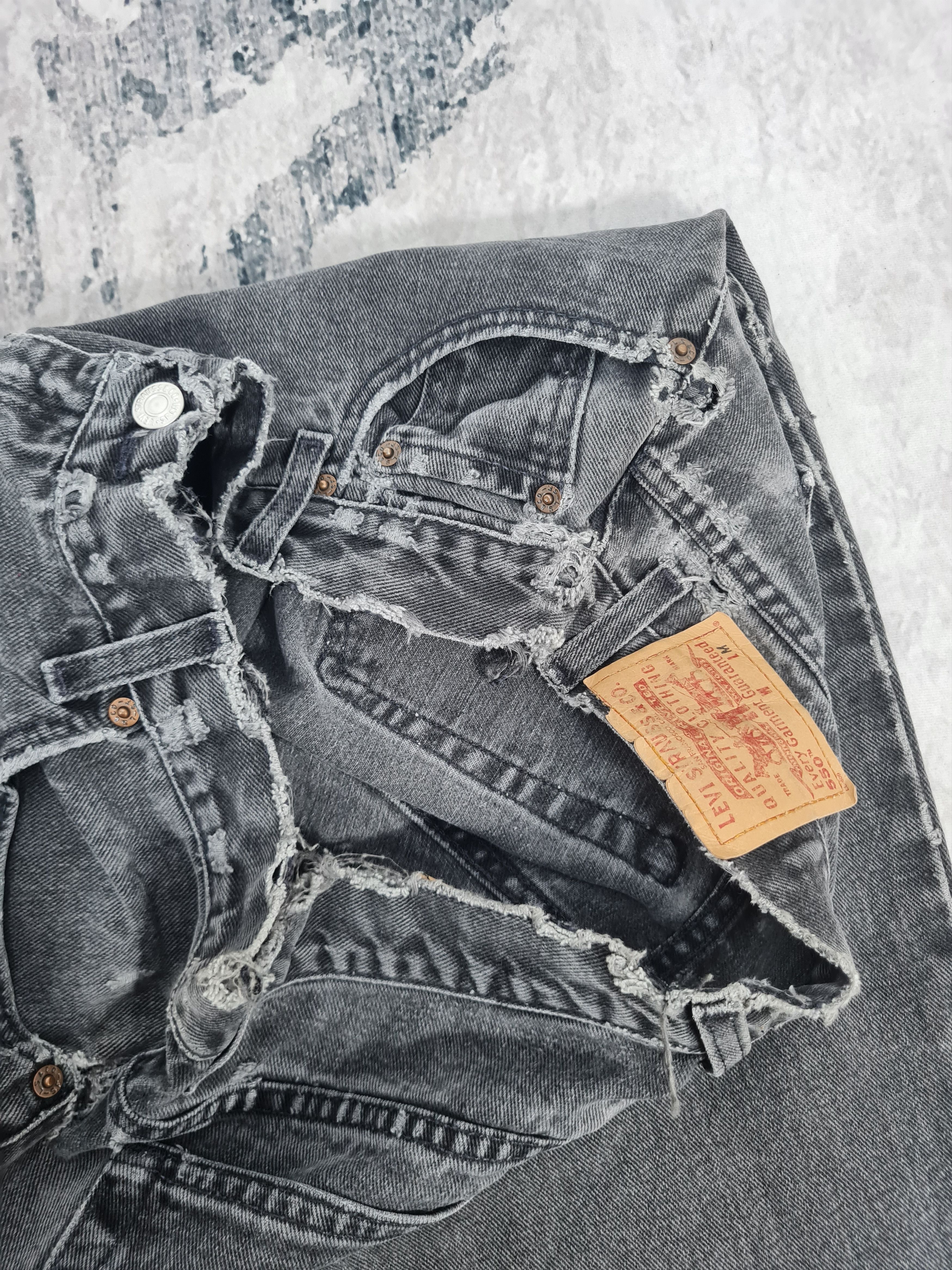 Levi's Vintage Clothing Vtg LEVIS 550 Faded Ripped Distressed Jeans L0310 Size 33x29 Size US 33 - 9 Thumbnail