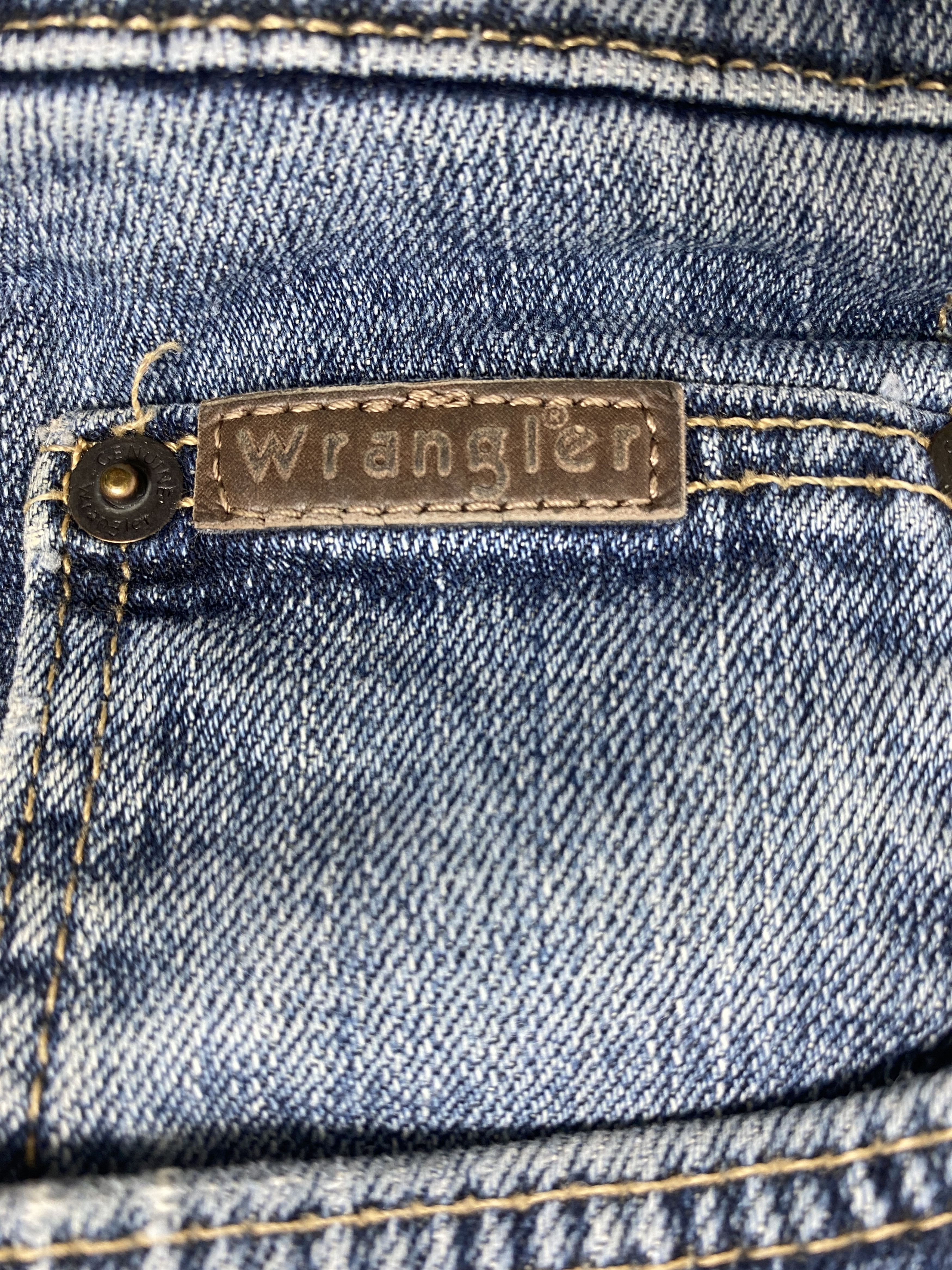 Vintage Vintage Wrangler Slim Fit Faded Blue Jeans Size US 36 / EU 52 - 14 Thumbnail