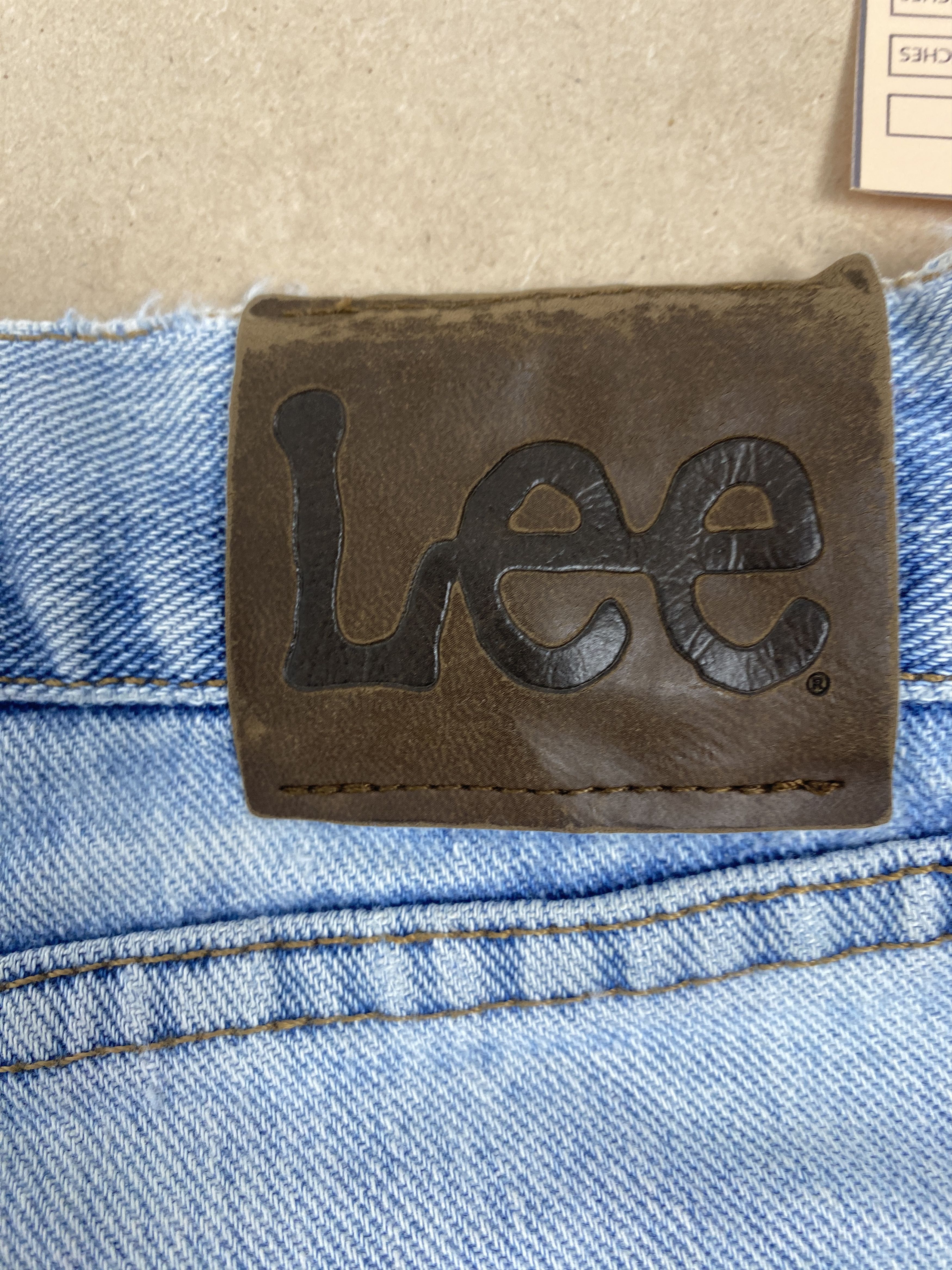 Lee Vintage Lee Straight Cut Faded Light Wash Jeans P0436 Size US 39 - 8 Thumbnail