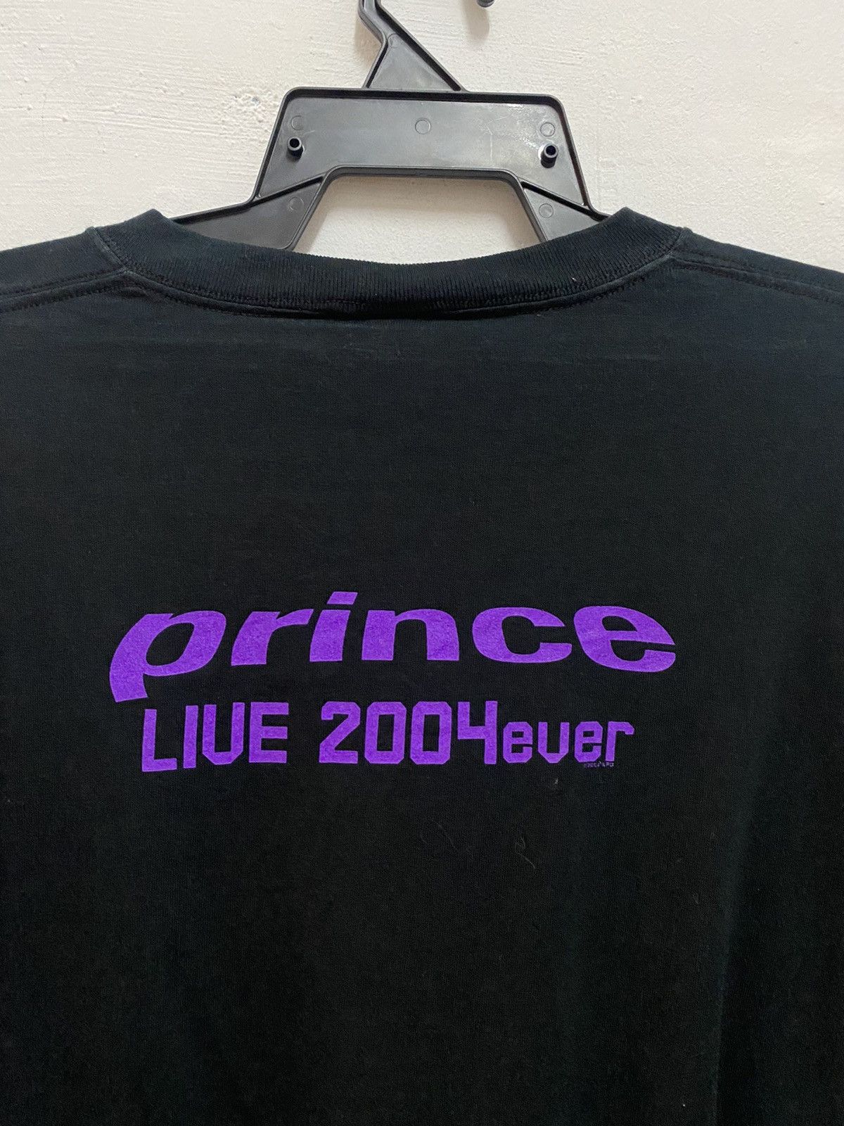 Anvil × Vintage 🔥Vintage🔥 PRINCE 2004ever Tour Pre Shrunk Size US XL / EU 56 / 4 - 2 Thumbnail