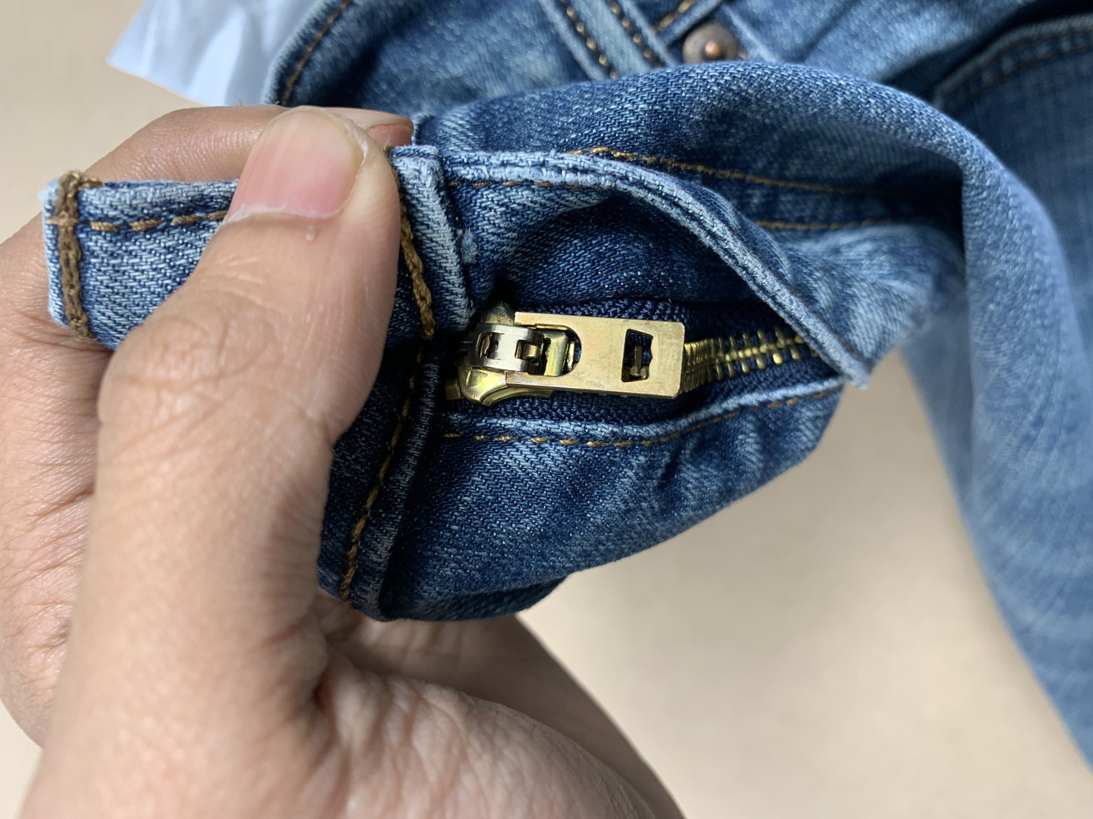 Levi's × Vintage Vintage Levis 541 Mid Skinny Faded Blue Jeans Size US 42 / EU 58 - 23 Thumbnail