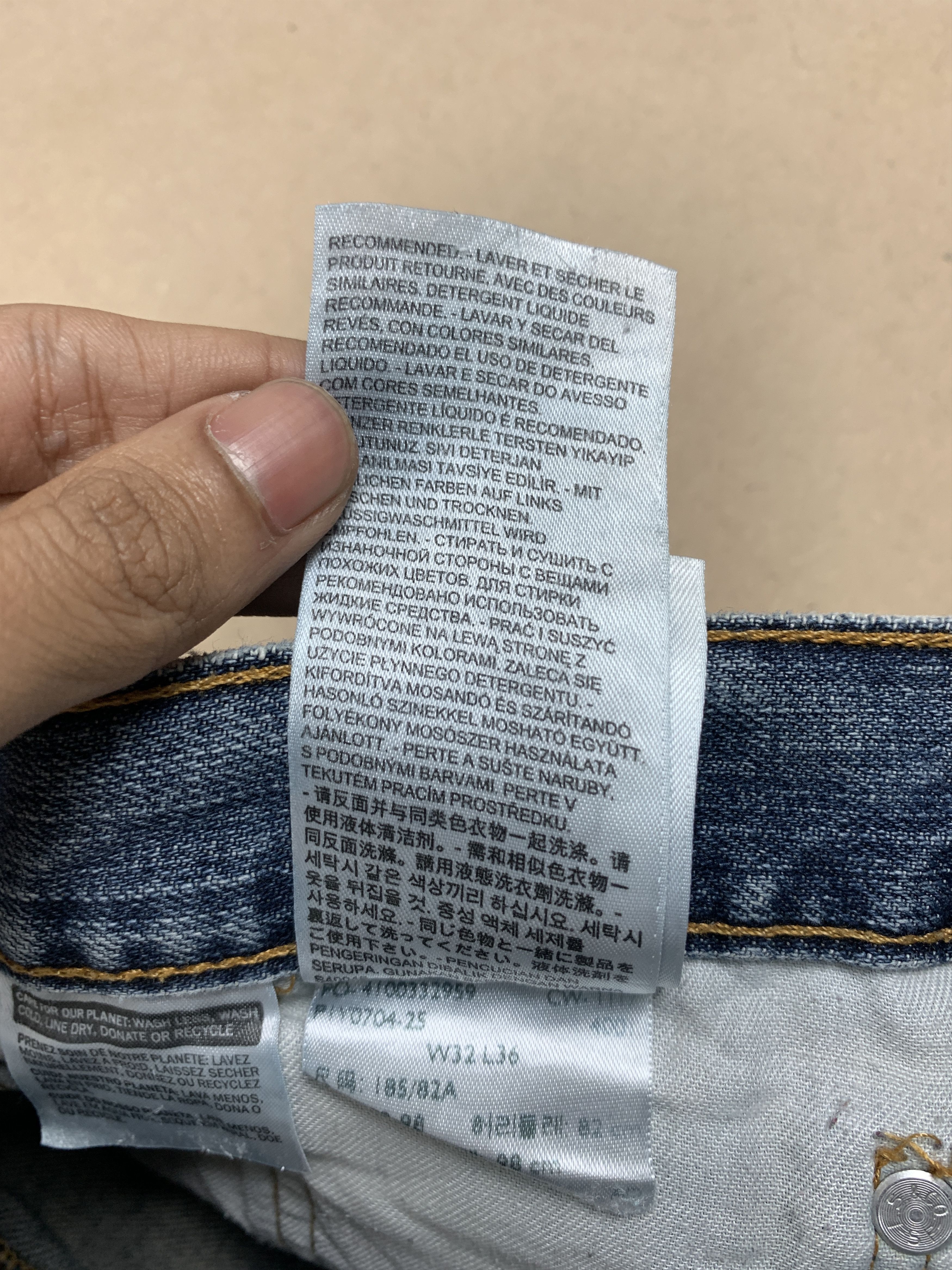Levi's Vintage Levis 559 Straight Cut Distressed Blue Jeans Size US 32 / EU 48 - 19 Thumbnail