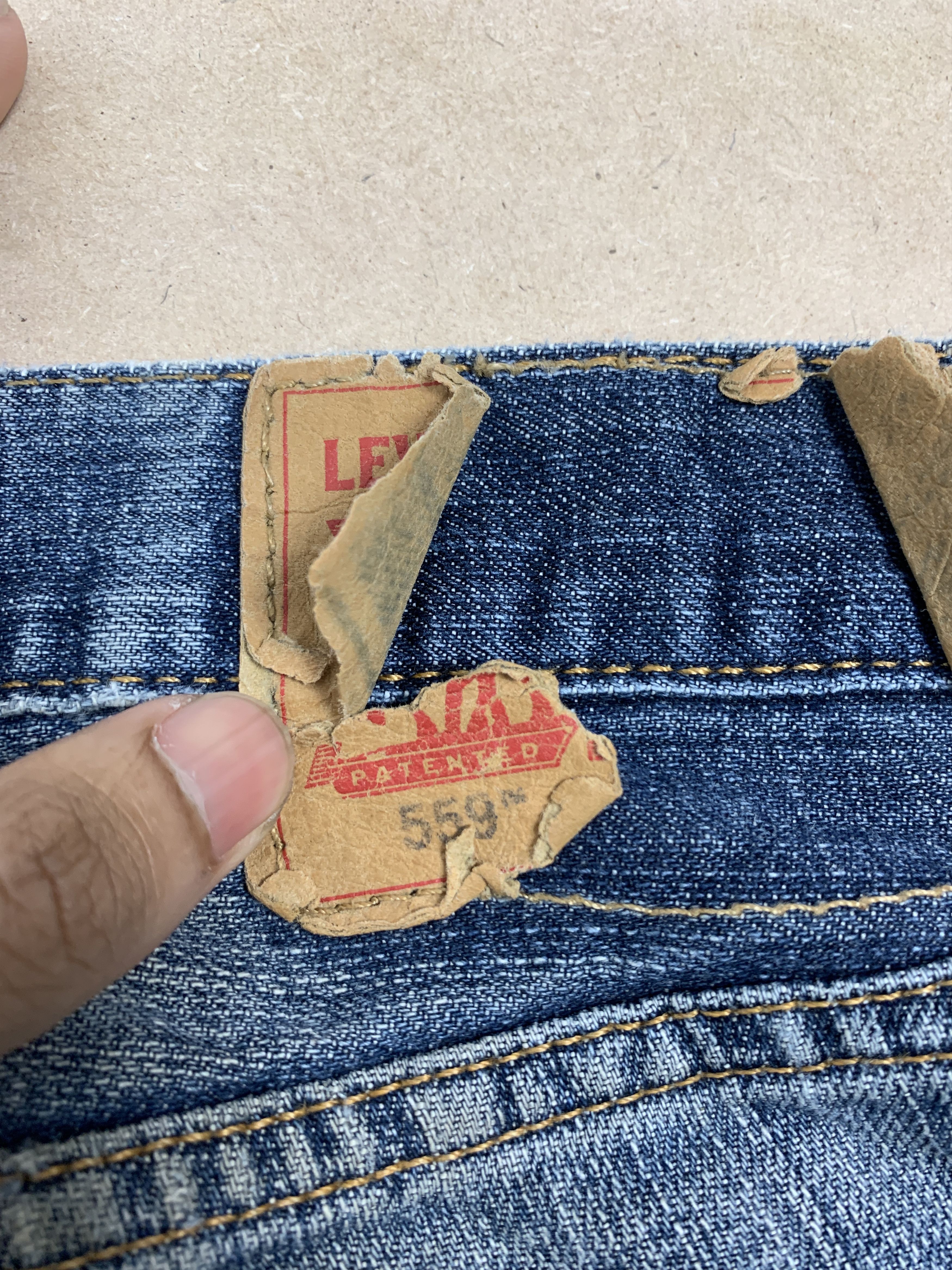 Levi's Vintage Levis 559 Straight Cut Distressed Blue Jeans Size US 32 / EU 48 - 12 Thumbnail