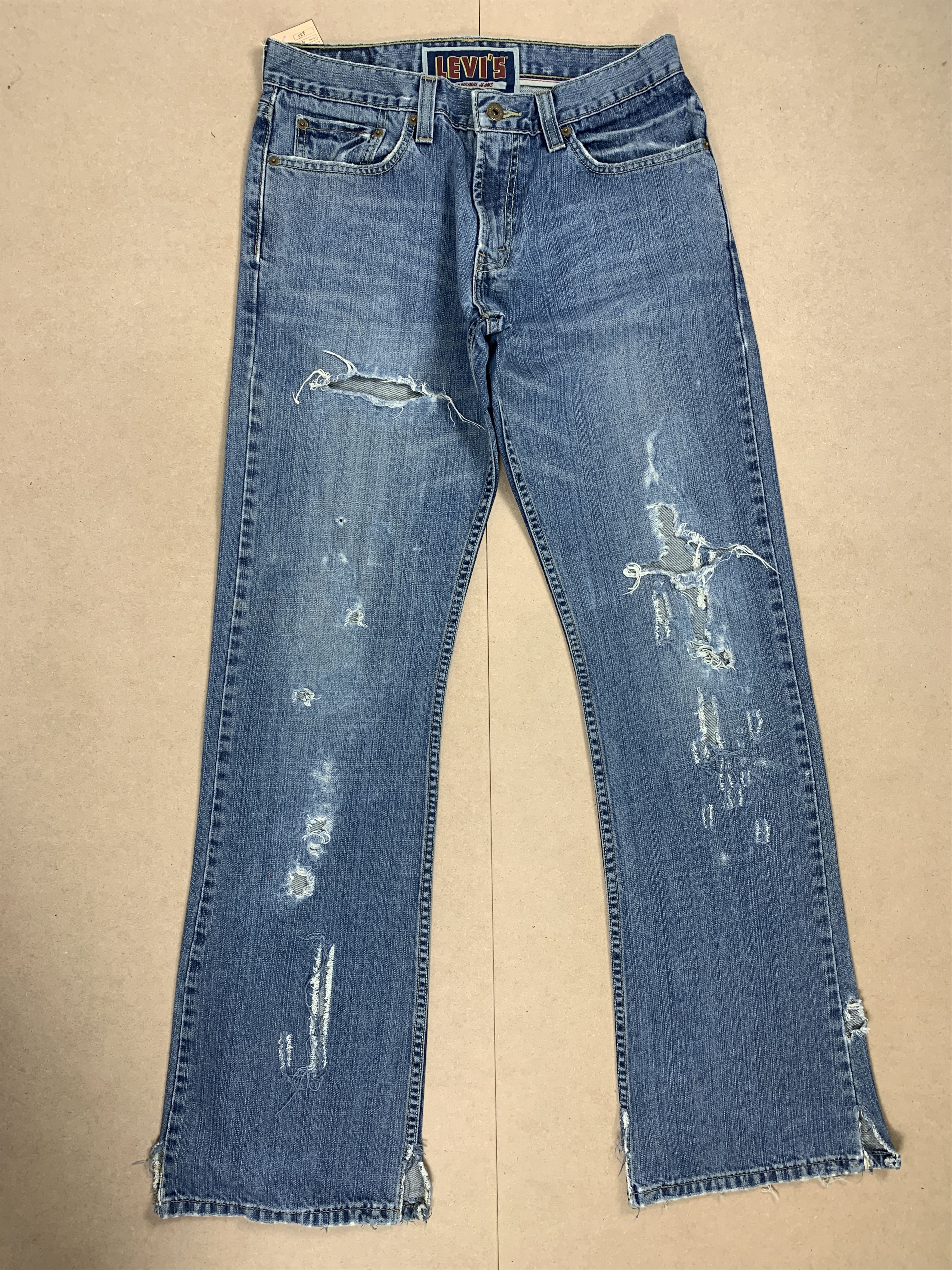Levi's Vintage Levis 527 Boot Cut Distressed Faded Mid Wash Jeans Size US 31 - 1 Thumbnail