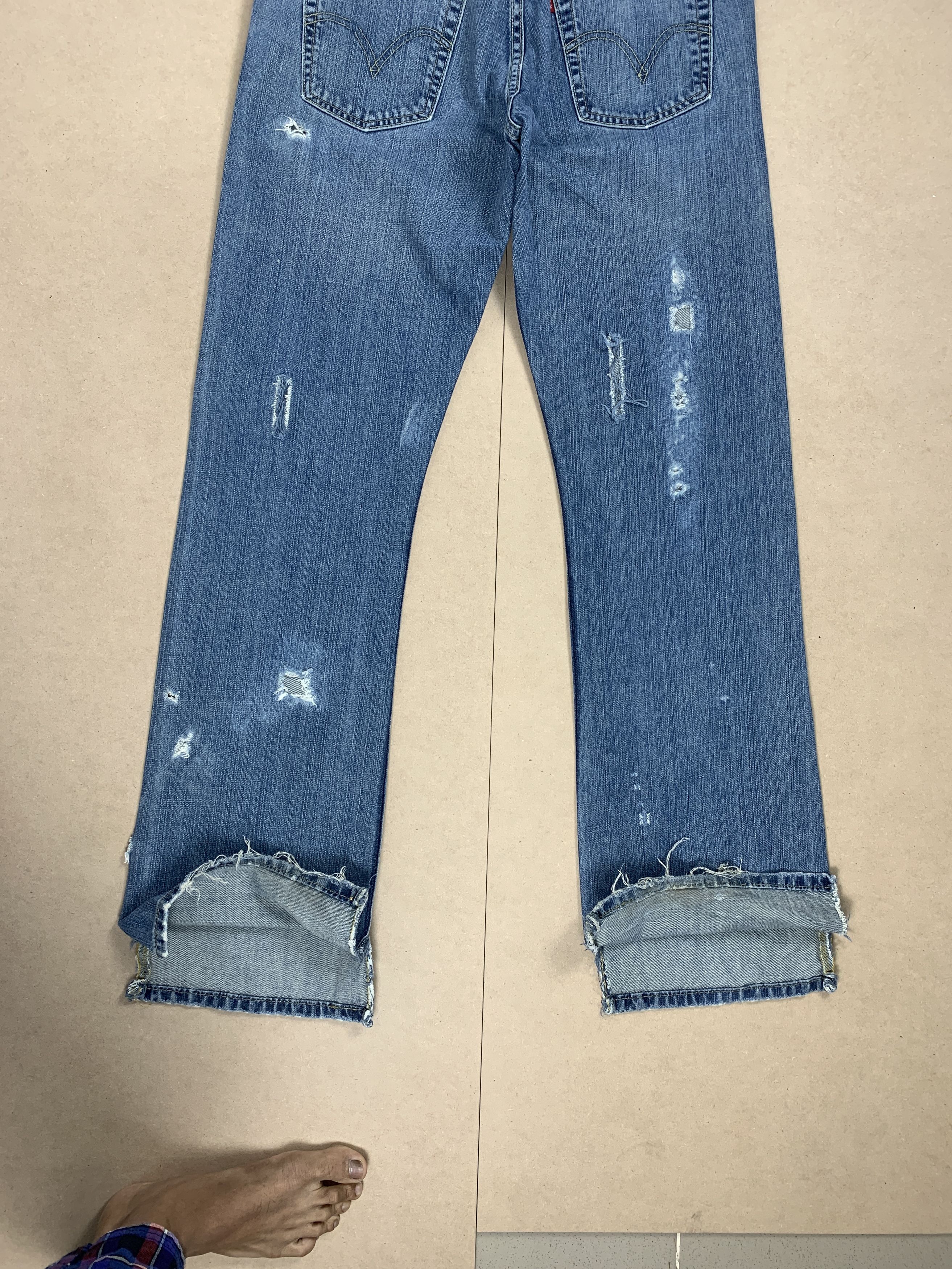 Levi's Vintage Levis 527 Boot Cut Distressed Faded Mid Wash Jeans Size US 31 - 11 Thumbnail