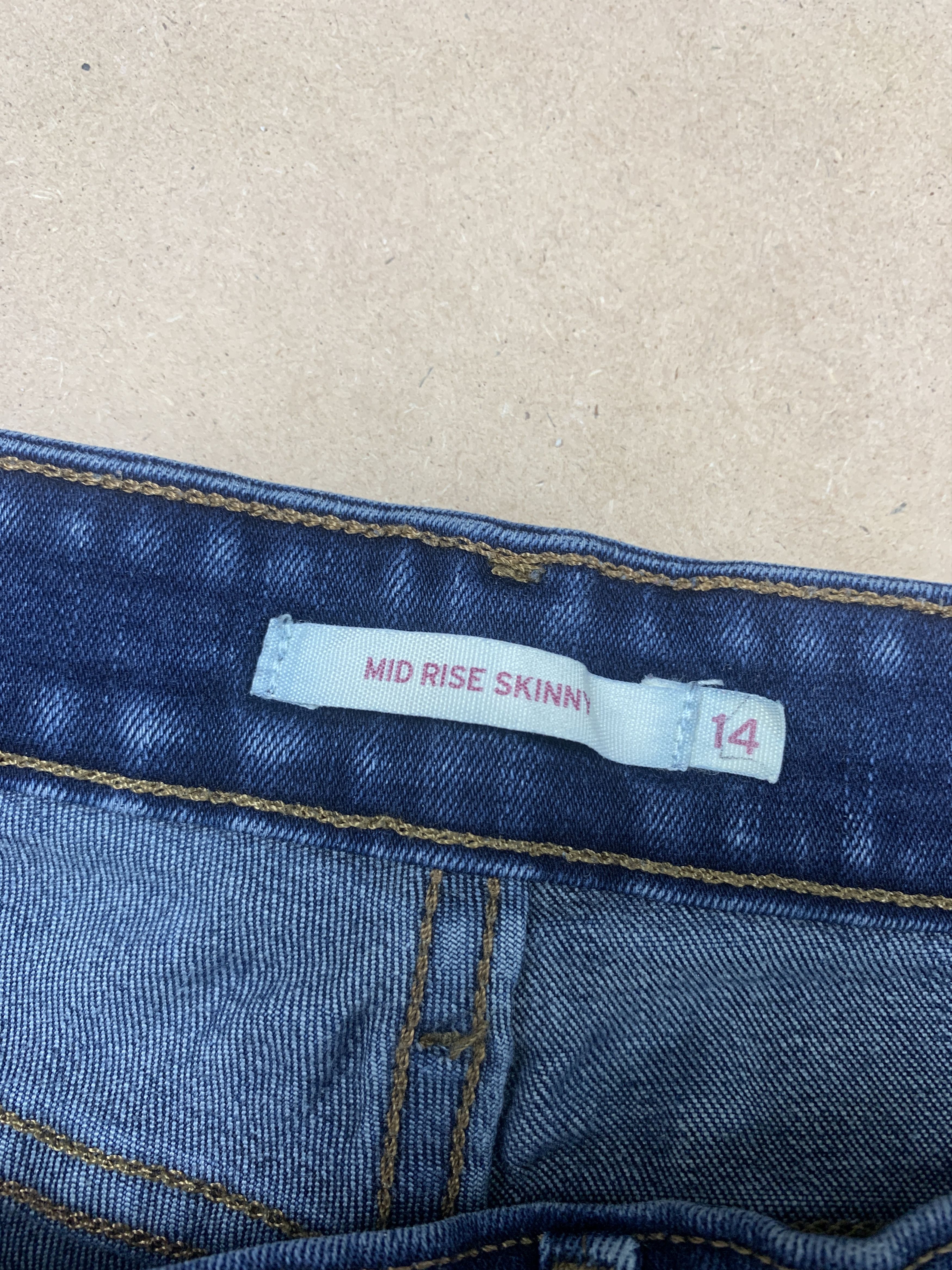 Levi's Vintage Levis 575 Mid Rise Skinny Faded Blue Jeans Size US 30 / EU 46 - 11 Thumbnail