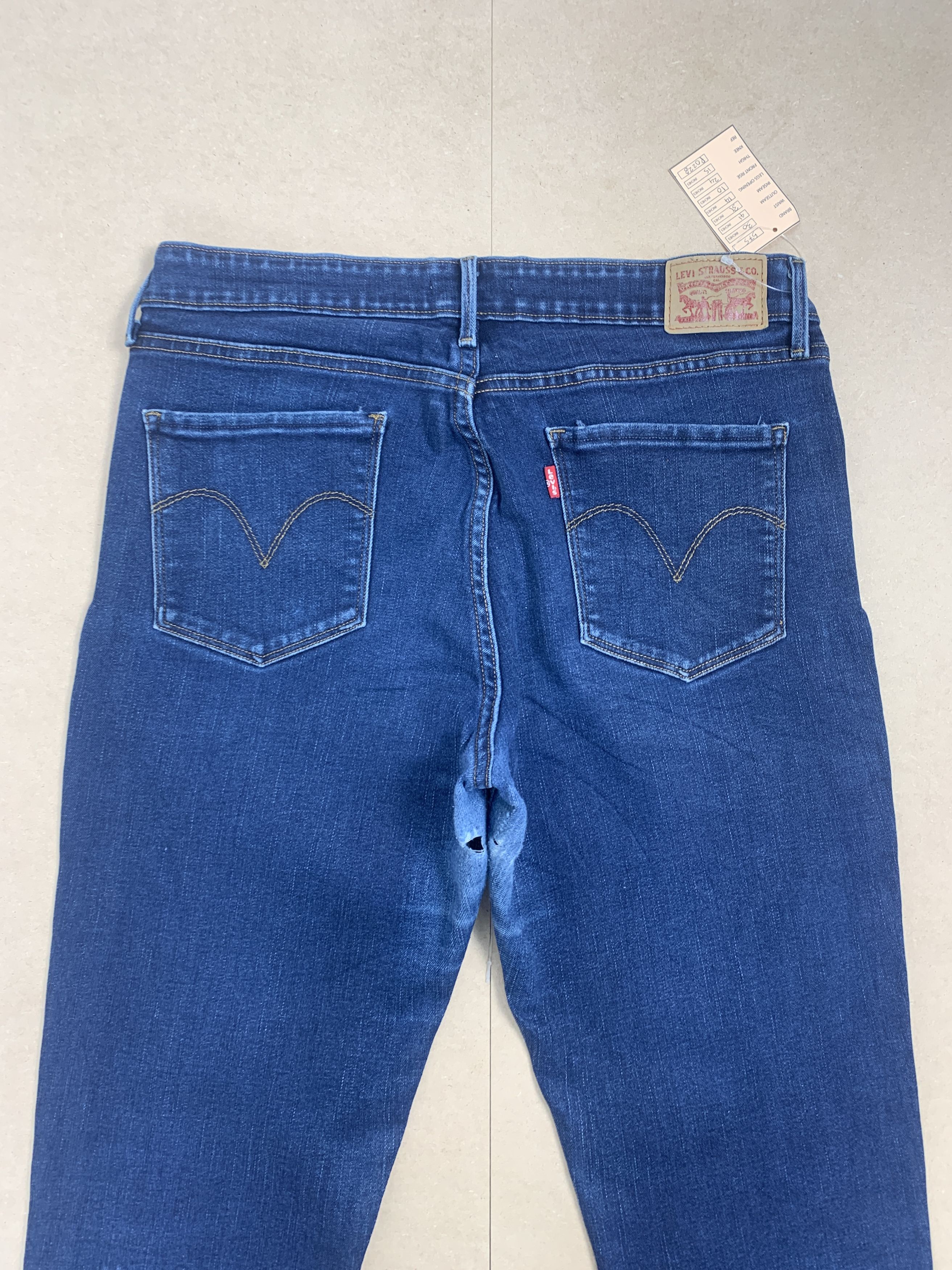Levi's Vintage Levis 575 Mid Rise Skinny Faded Blue Jeans Size US 30 / EU 46 - 6 Thumbnail