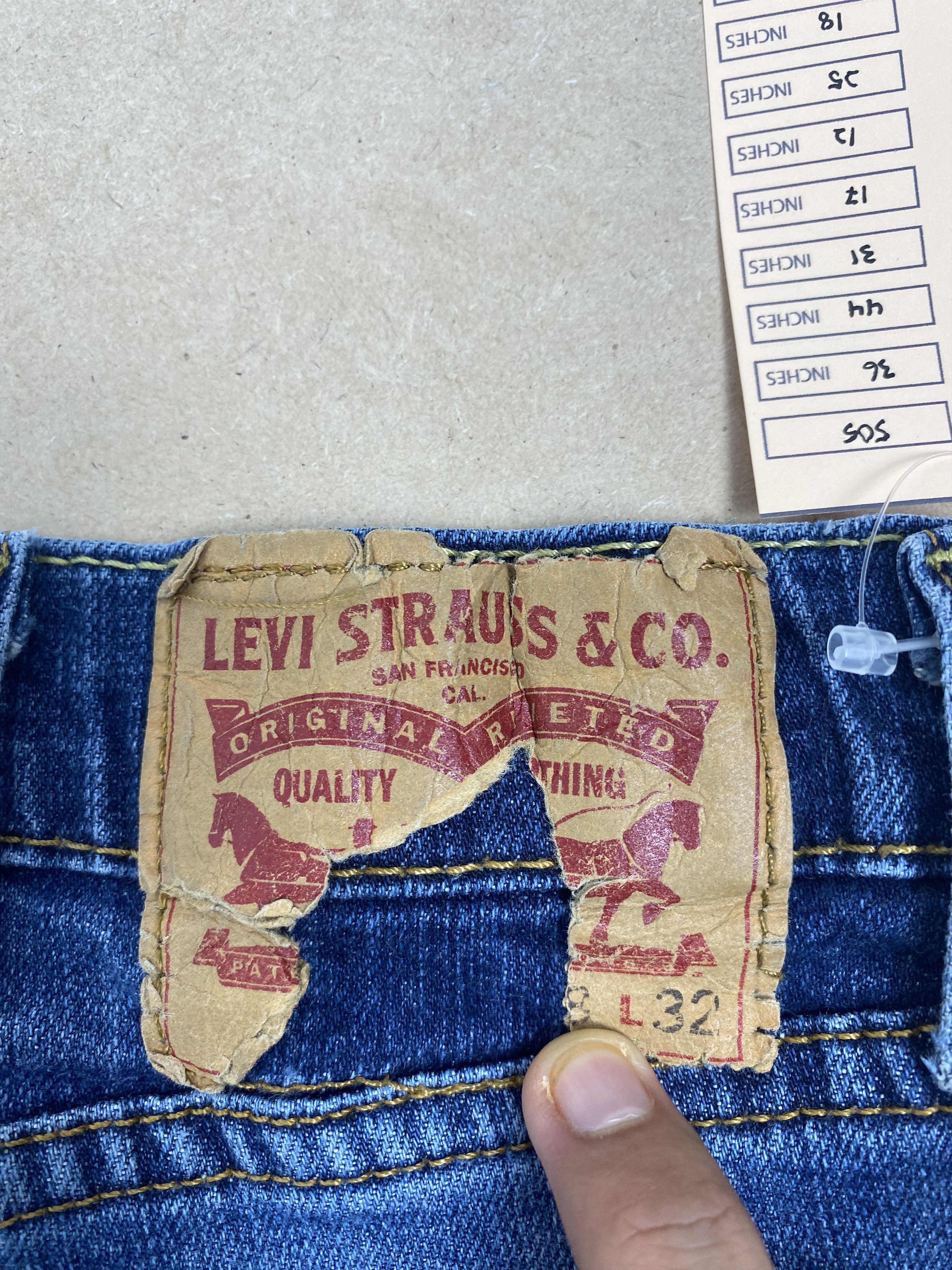 Levi's Vintage Levis 505 Straight Cut Faded Jeans P0412 Size US 36 / EU 52 - 8 Thumbnail