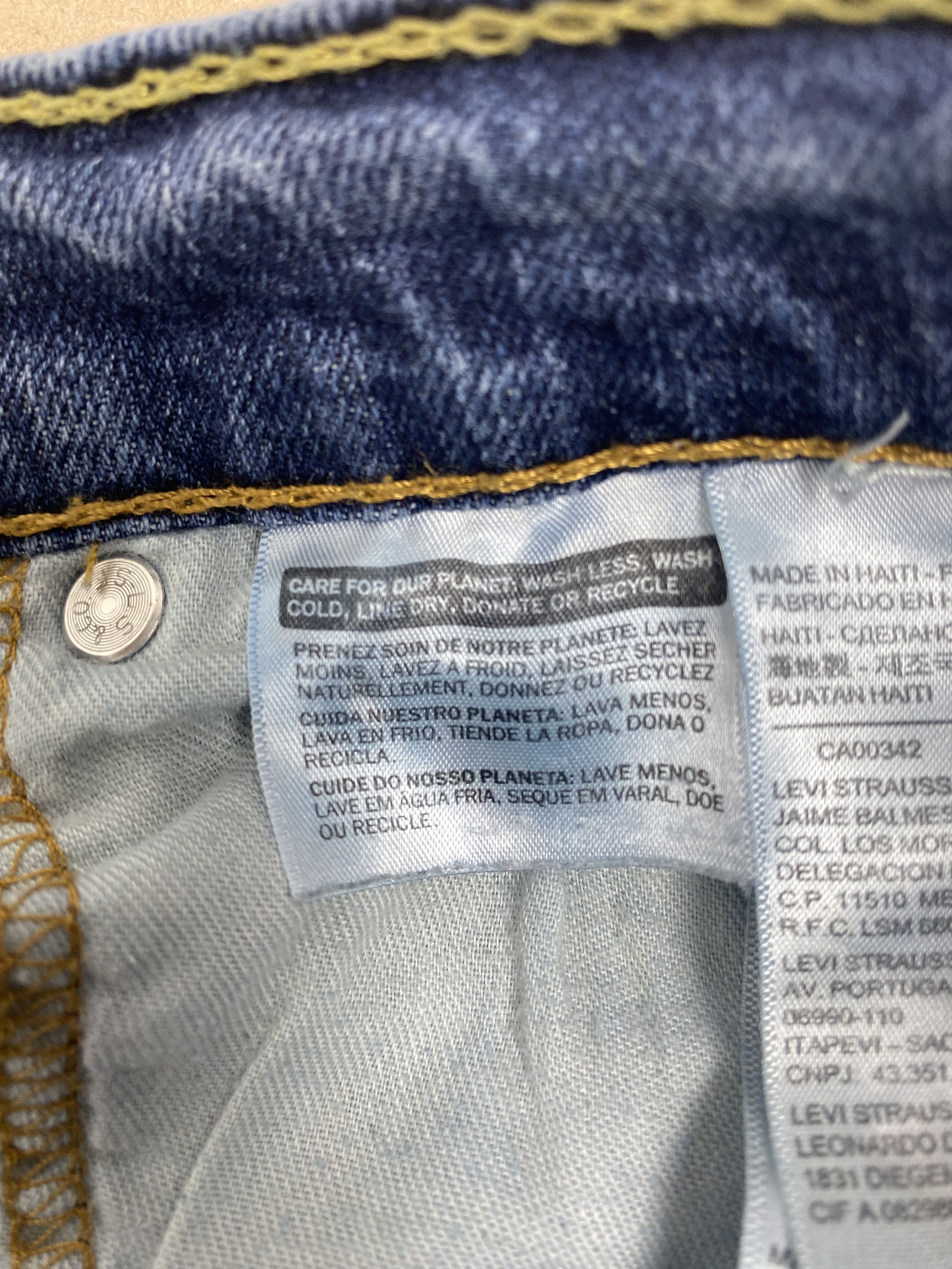 Levi's Vintage Levis 505 Straight Cut Faded Jeans P0412 Size US 36 / EU 52 - 10 Thumbnail