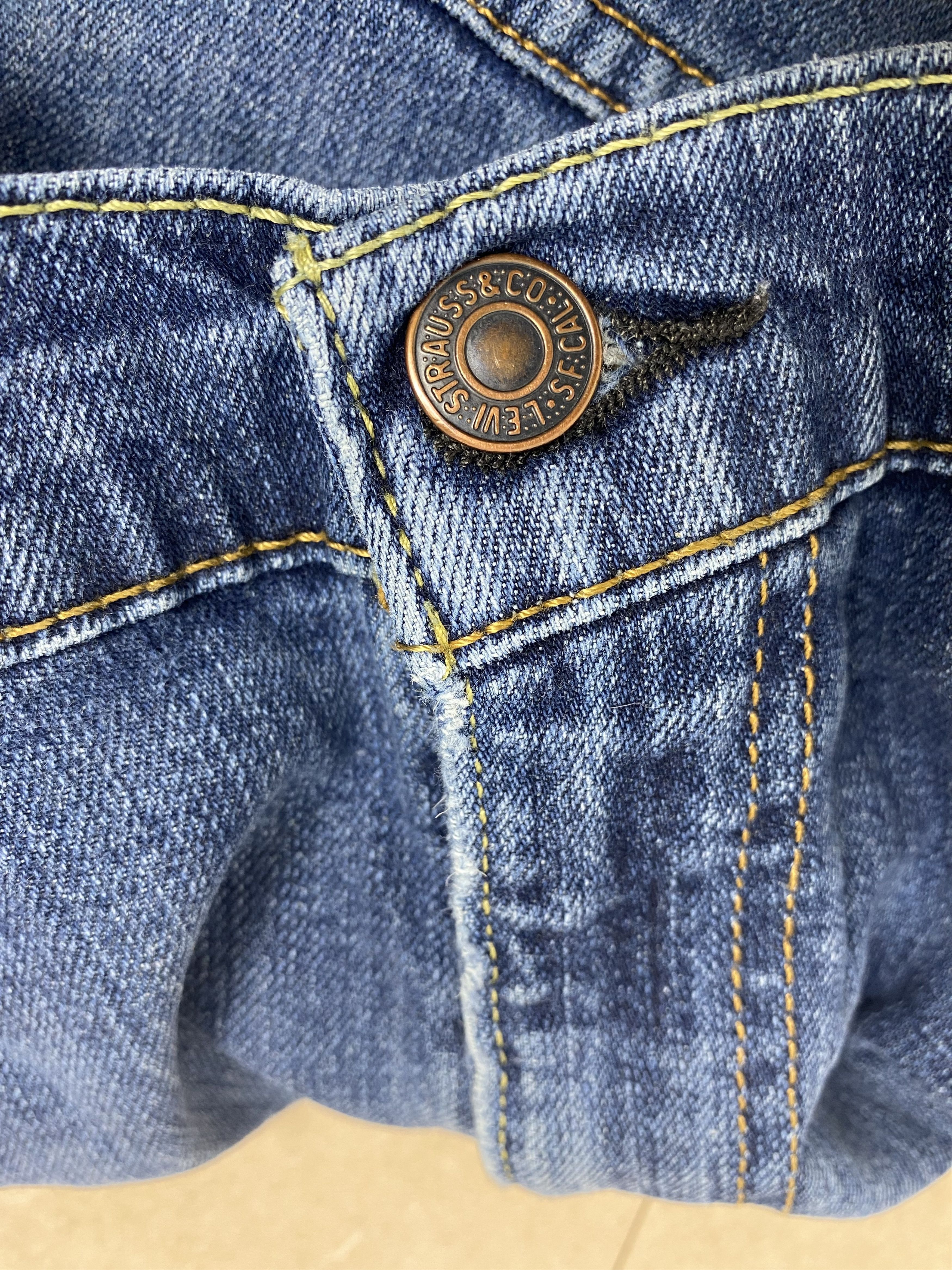 Levi's Vintage Levis 505 Straight Cut Faded Jeans P0412 Size US 36 / EU 52 - 17 Thumbnail