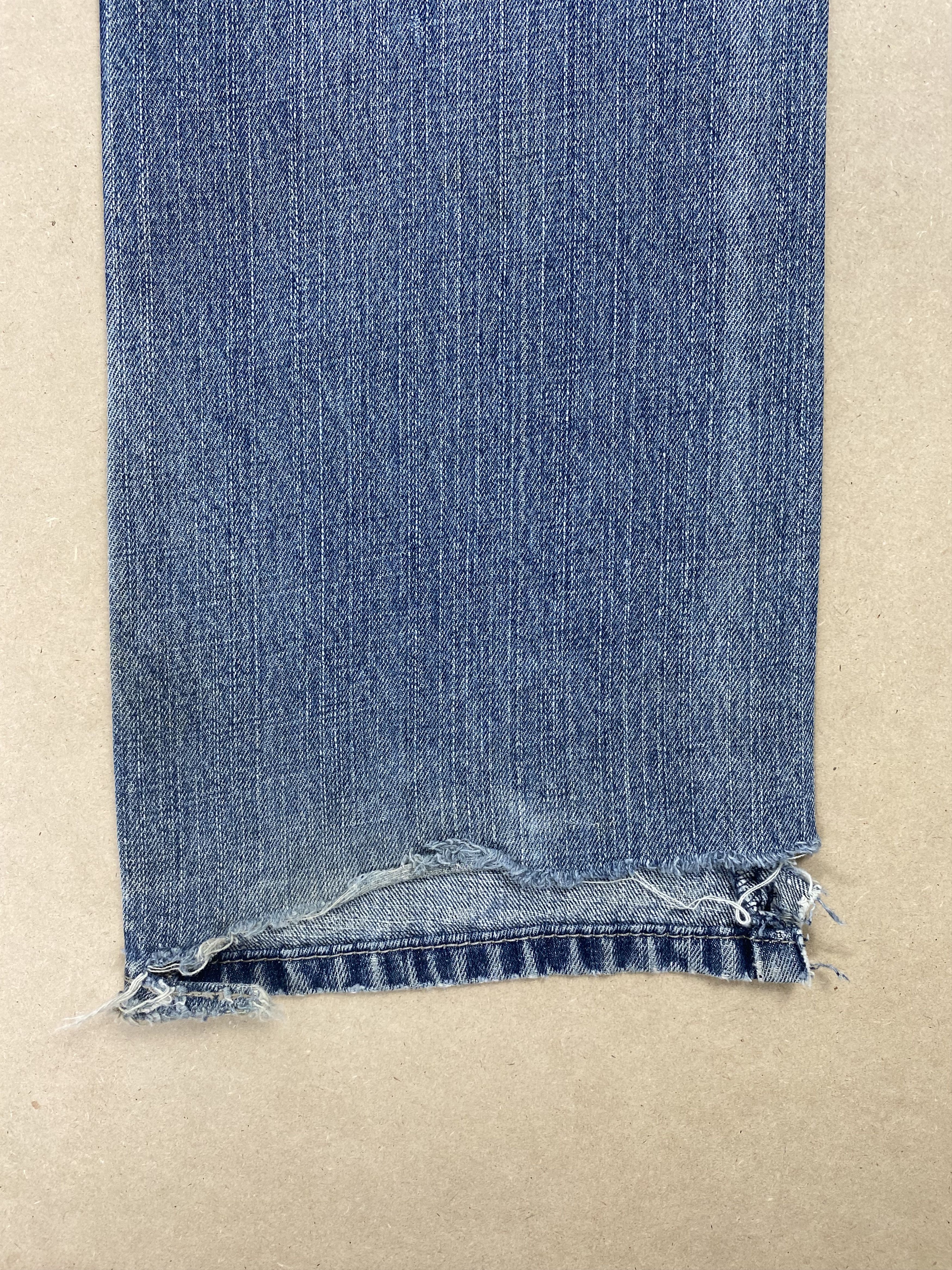 Levi's Vintage Levis 514 Straight Cut Distressed Faded Blue Jeans Size US 30 / EU 46 - 8 Thumbnail