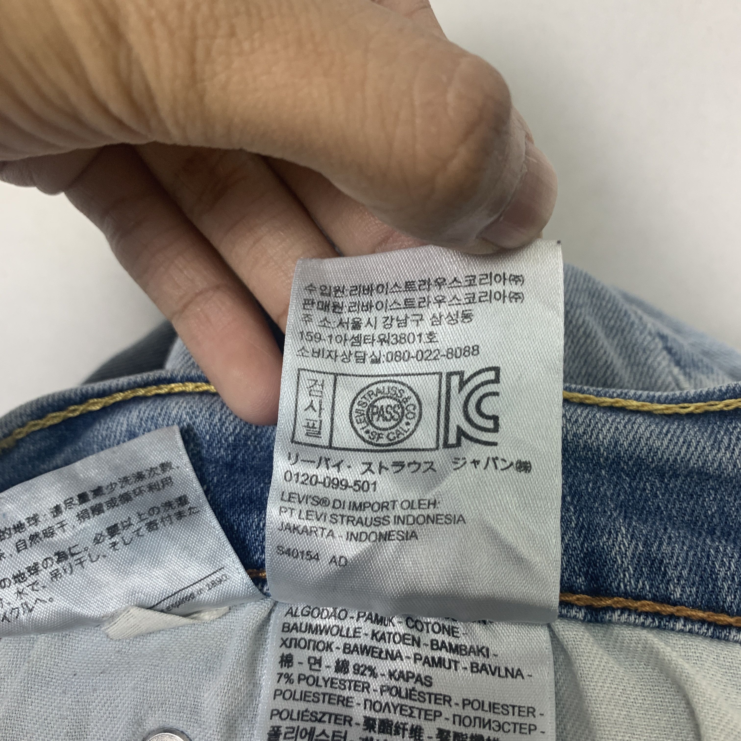 Levi's Vintage LEVI'S 511 Flared Bootcut Distressed Faded Mid Wash Size US 34 / EU 50 - 14 Thumbnail