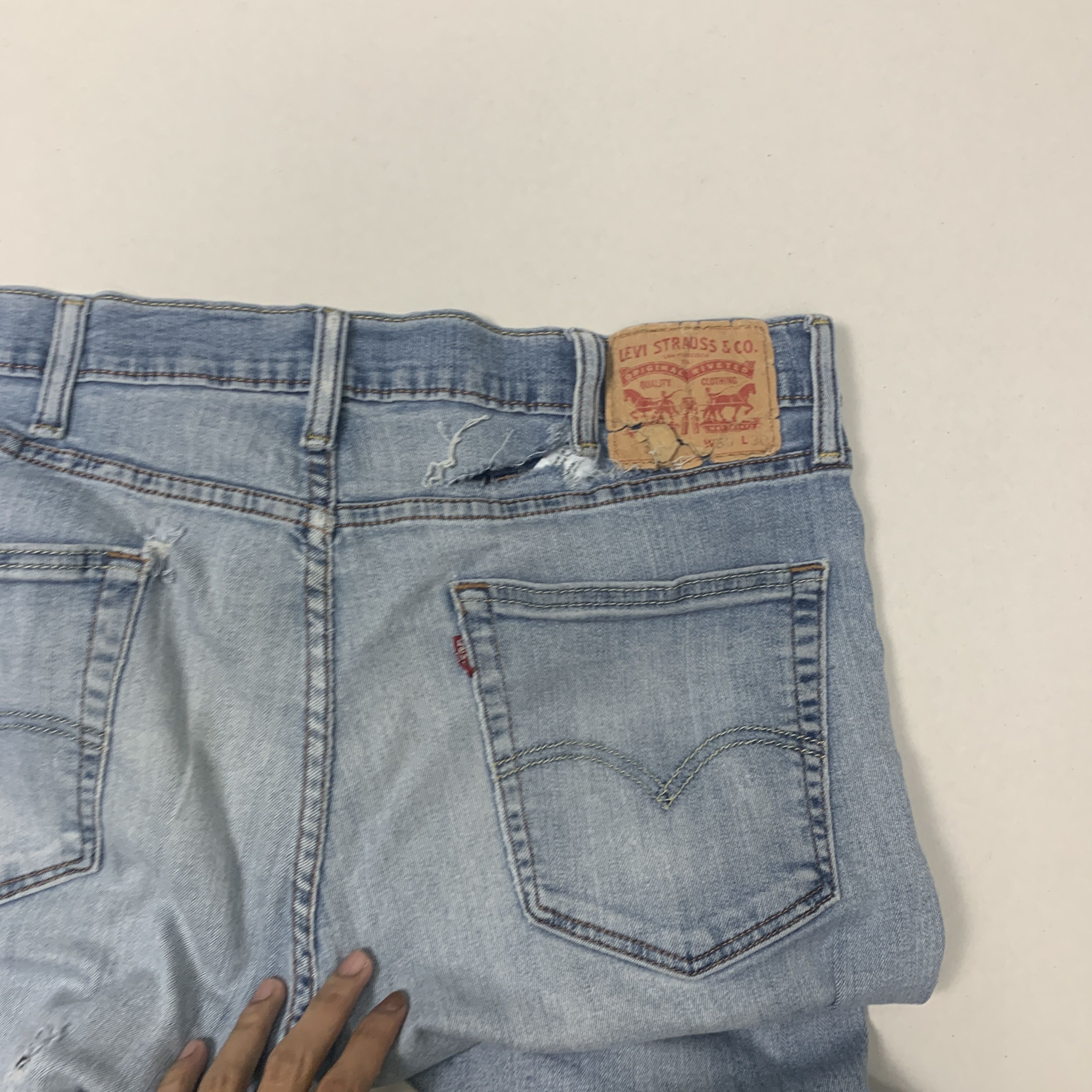 Levi's Vintage LEVI'S 511 Flared Bootcut Distressed Faded Mid Wash Size US 34 / EU 50 - 23 Thumbnail