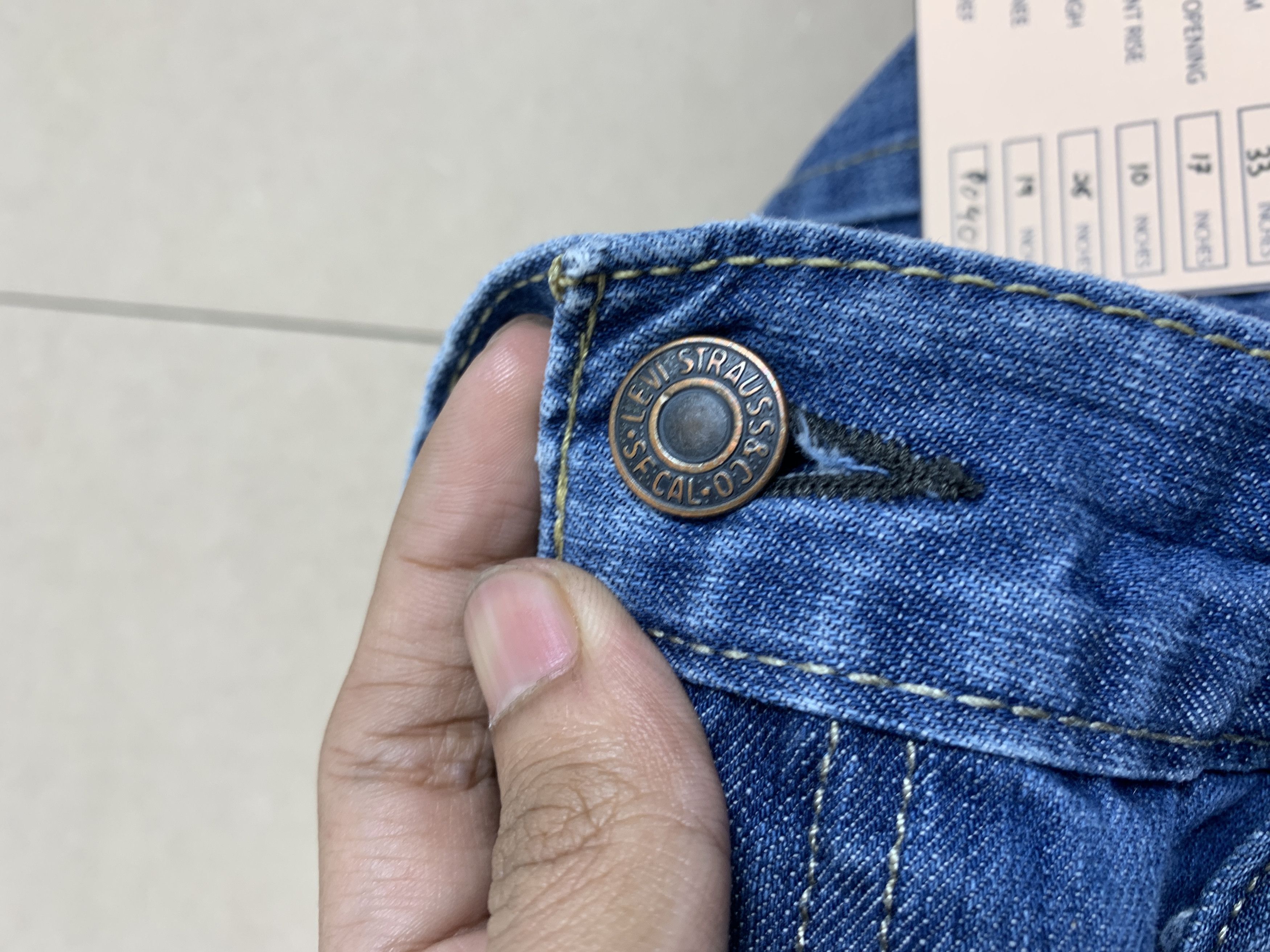 Levi's Vintage Levis 514 Straight Cut Faded Blue Jeans Size US 31 - 15 Thumbnail