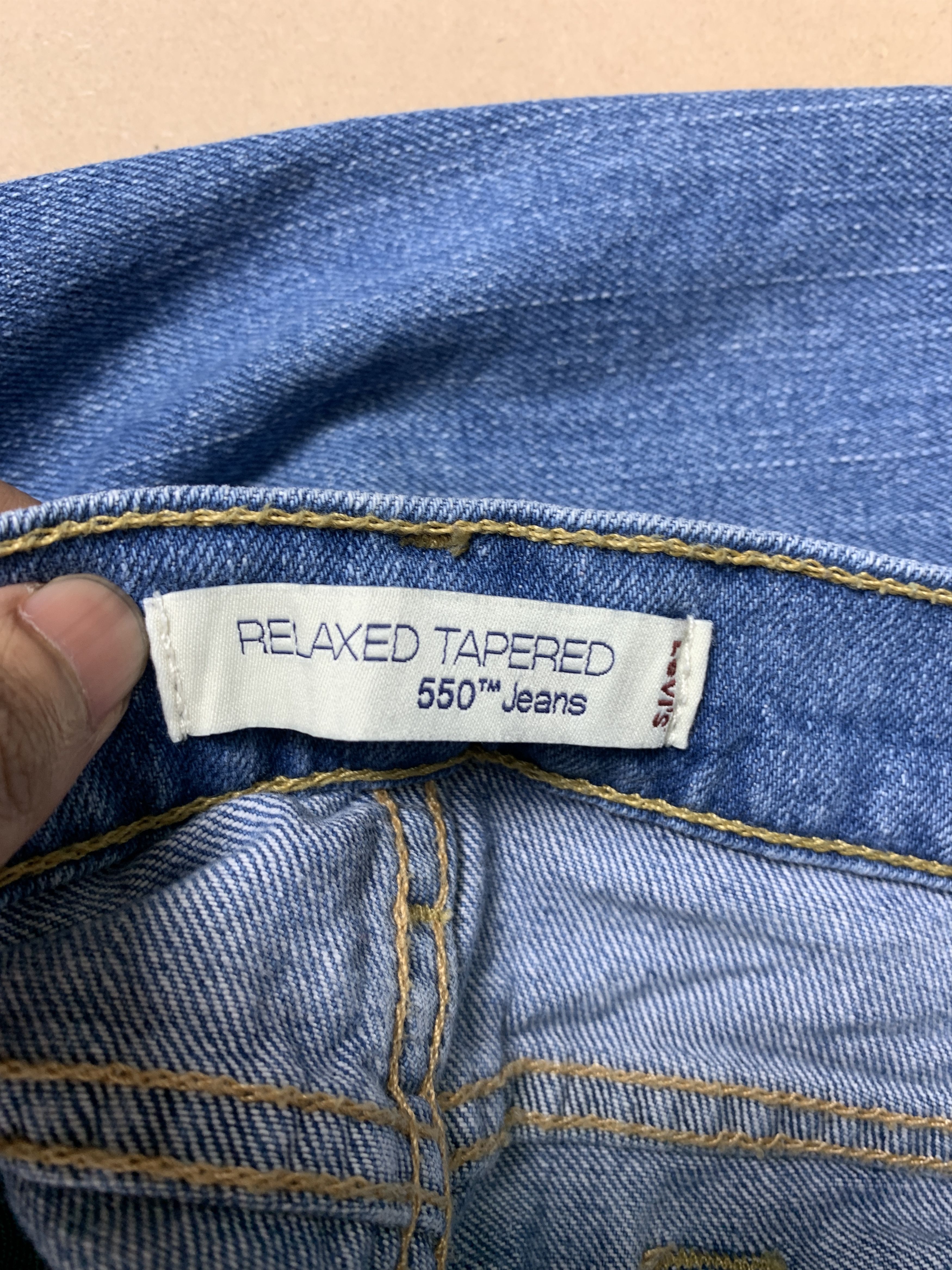 Levi's Vintage LEVI'S 550 Relaxed Tapered Medium Blue Jeans Size US 34 / EU 50 - 16 Thumbnail