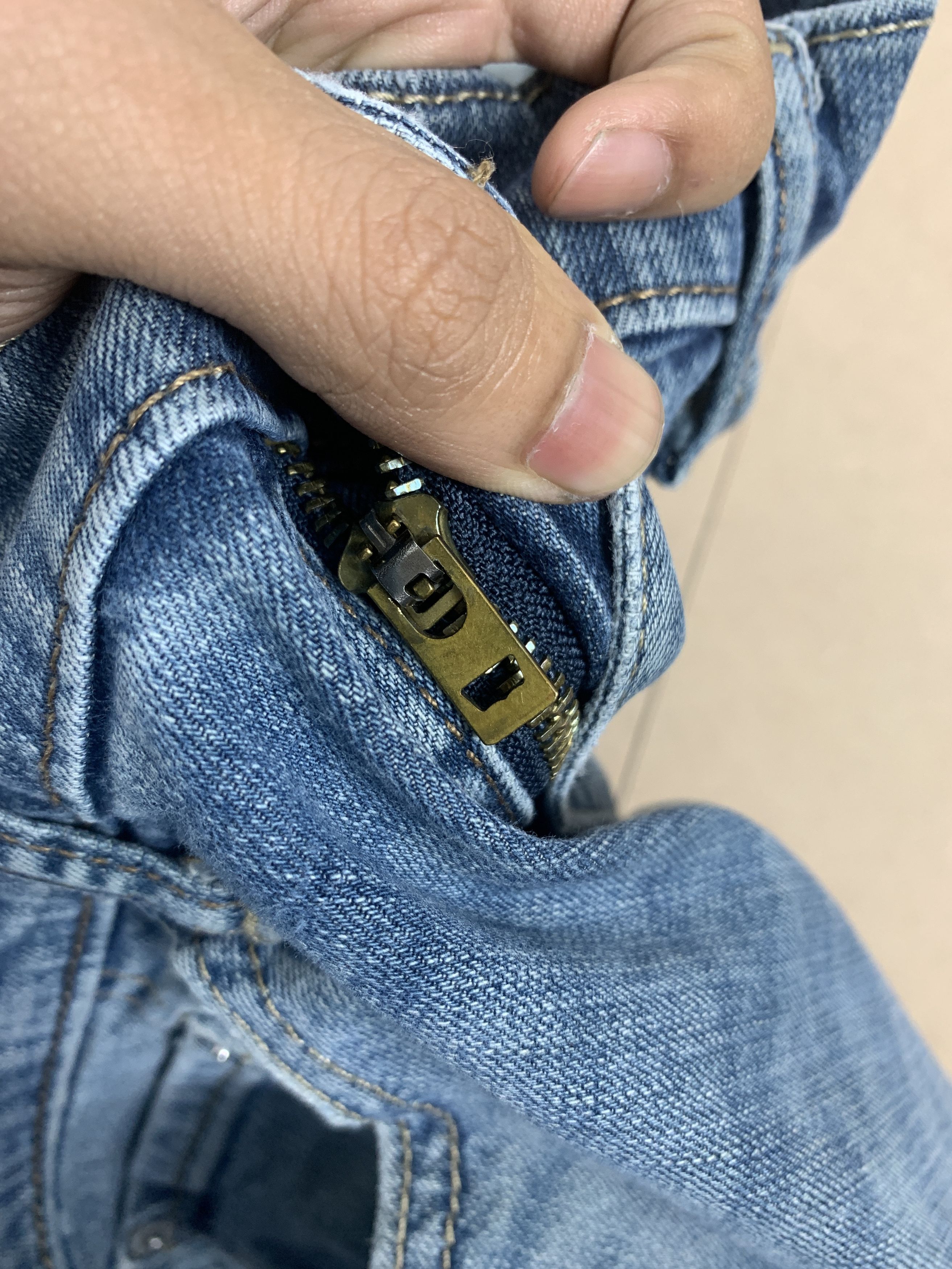 Levi's × Vintage Vintage Levis 559 Straight Cut Mid Blue Jeans Size US 36 / EU 52 - 18 Thumbnail