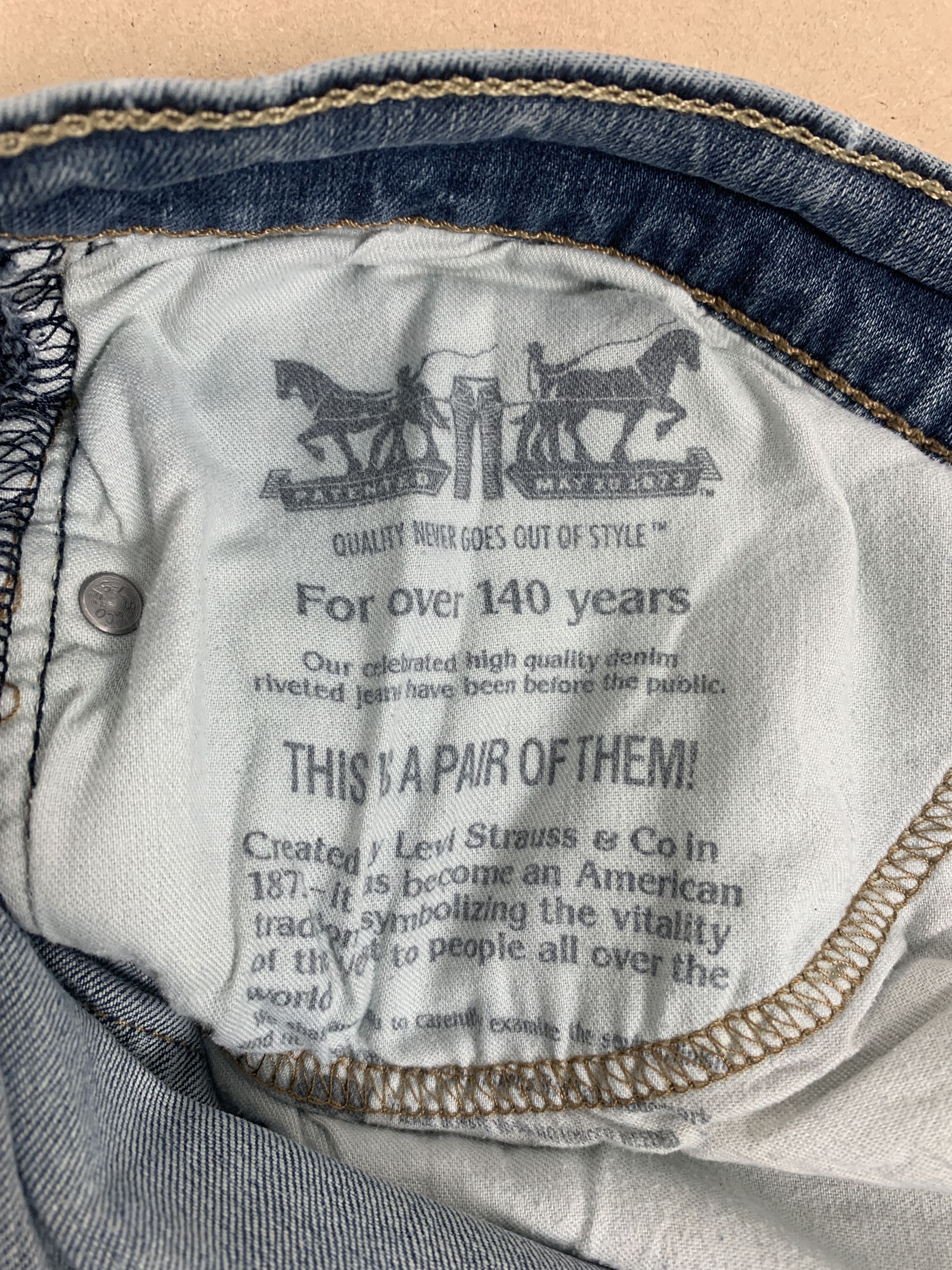 Levi's × Vintage Vintage Levis 559 Straight Cut Mid Blue Jeans Size US 36 / EU 52 - 10 Thumbnail