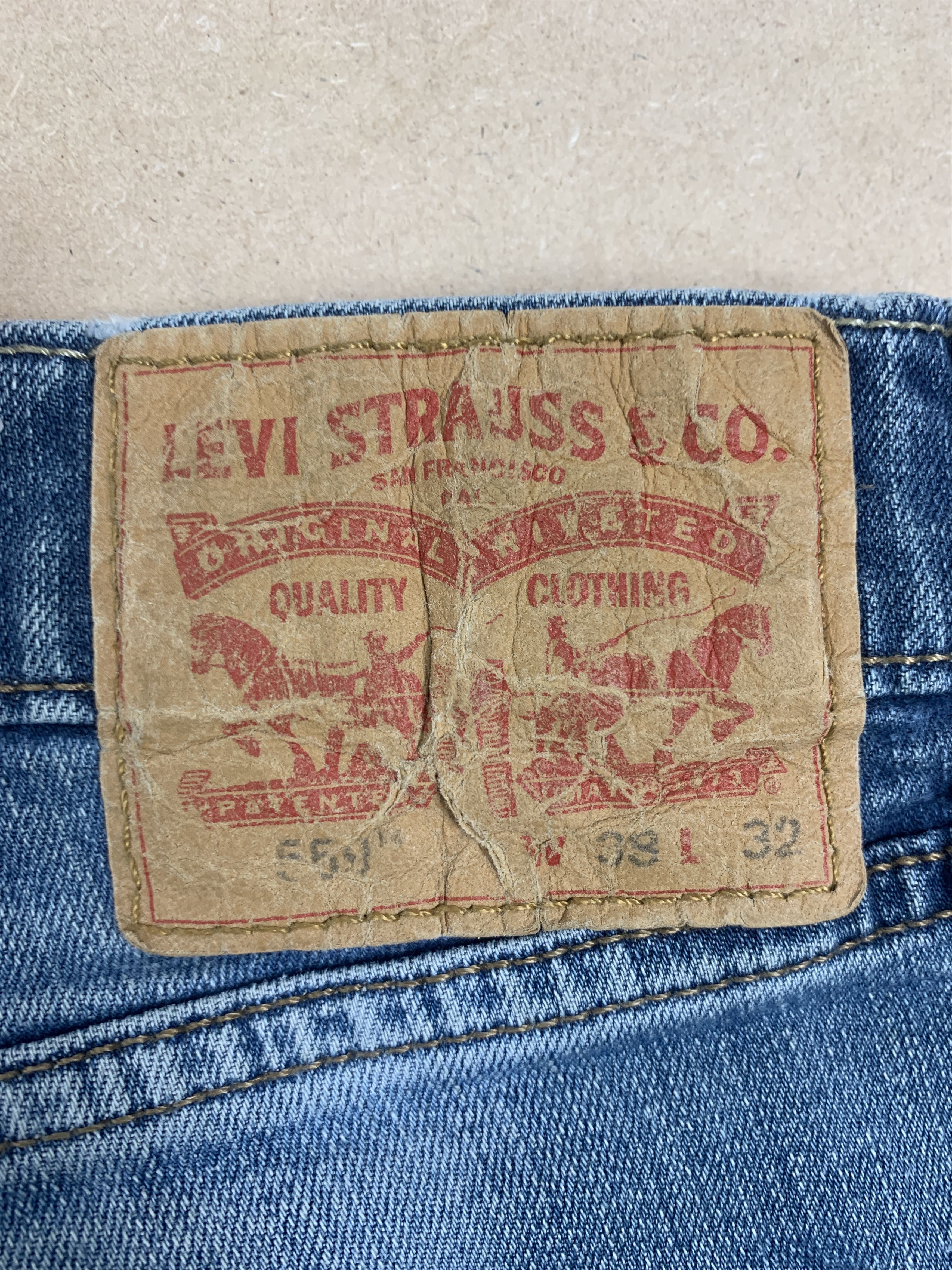 Levi's × Vintage Vintage Levis 559 Straight Cut Mid Blue Jeans Size US 36 / EU 52 - 7 Thumbnail