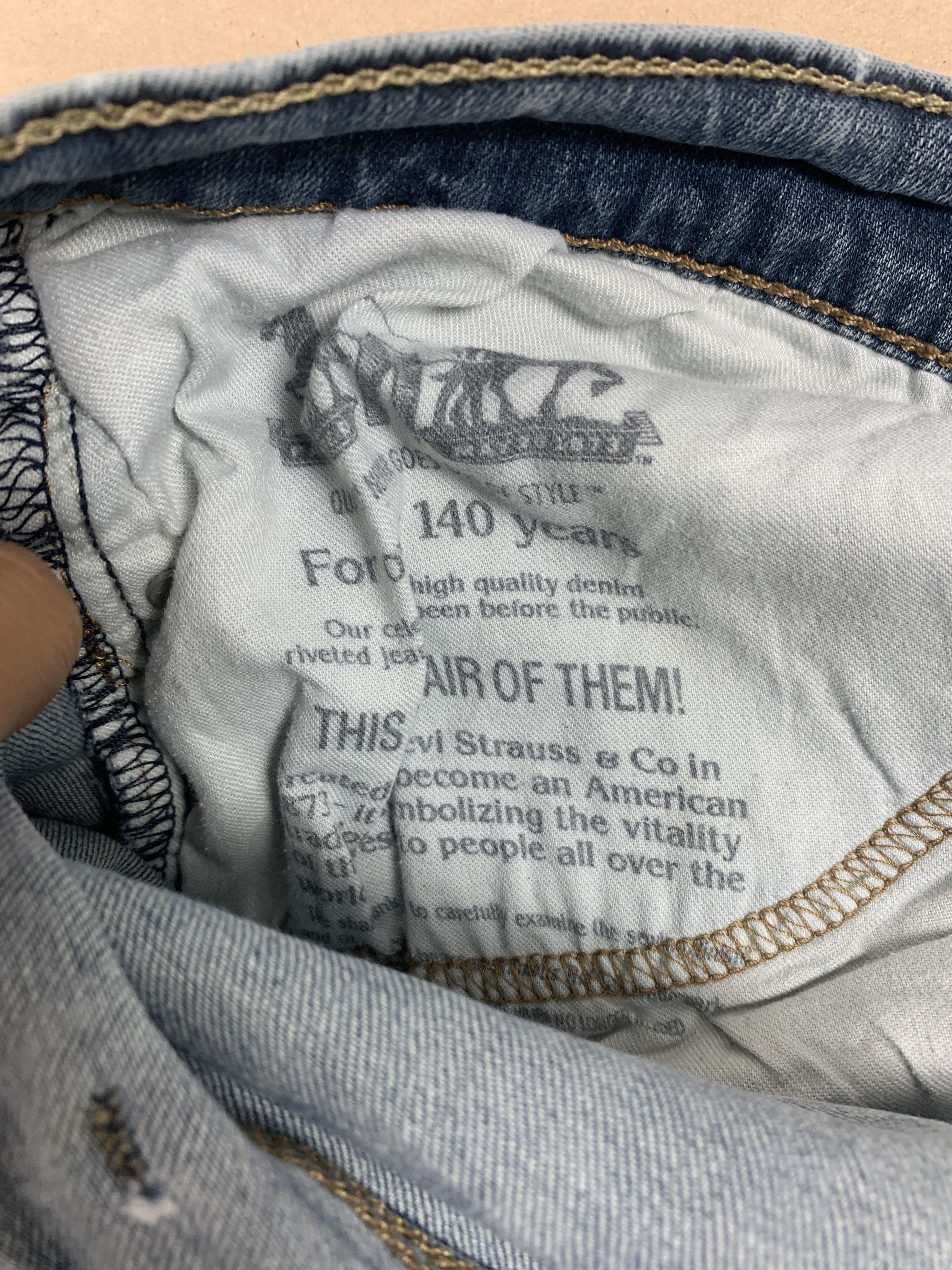 Levi's × Vintage Vintage Levis 559 Straight Cut Mid Blue Jeans Size US 36 / EU 52 - 9 Thumbnail