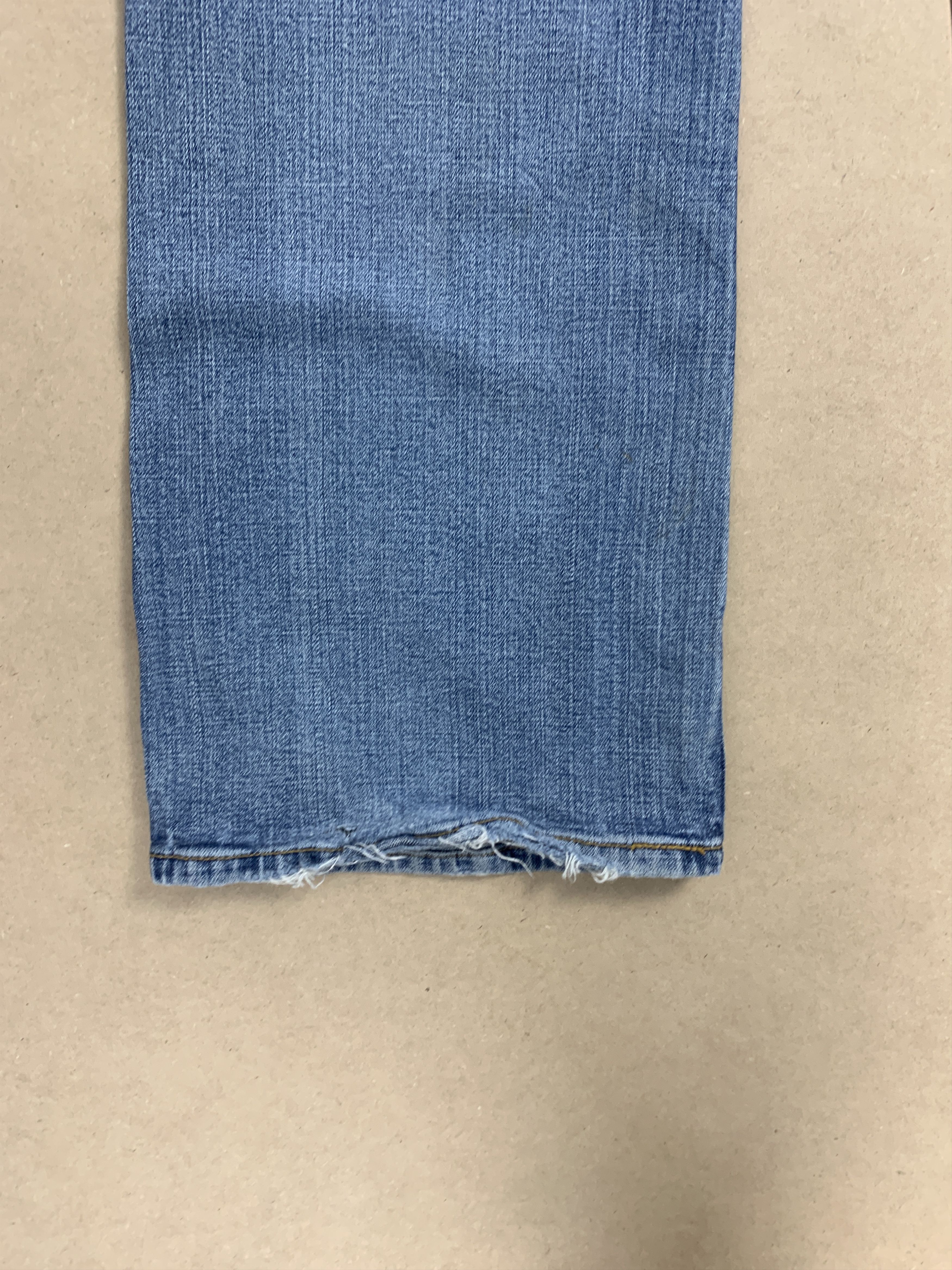Levi's Vintage Levi's 515 Boot Cut Faded Distressed Jeans Size 34" / US 12 / IT 48 - 9 Thumbnail