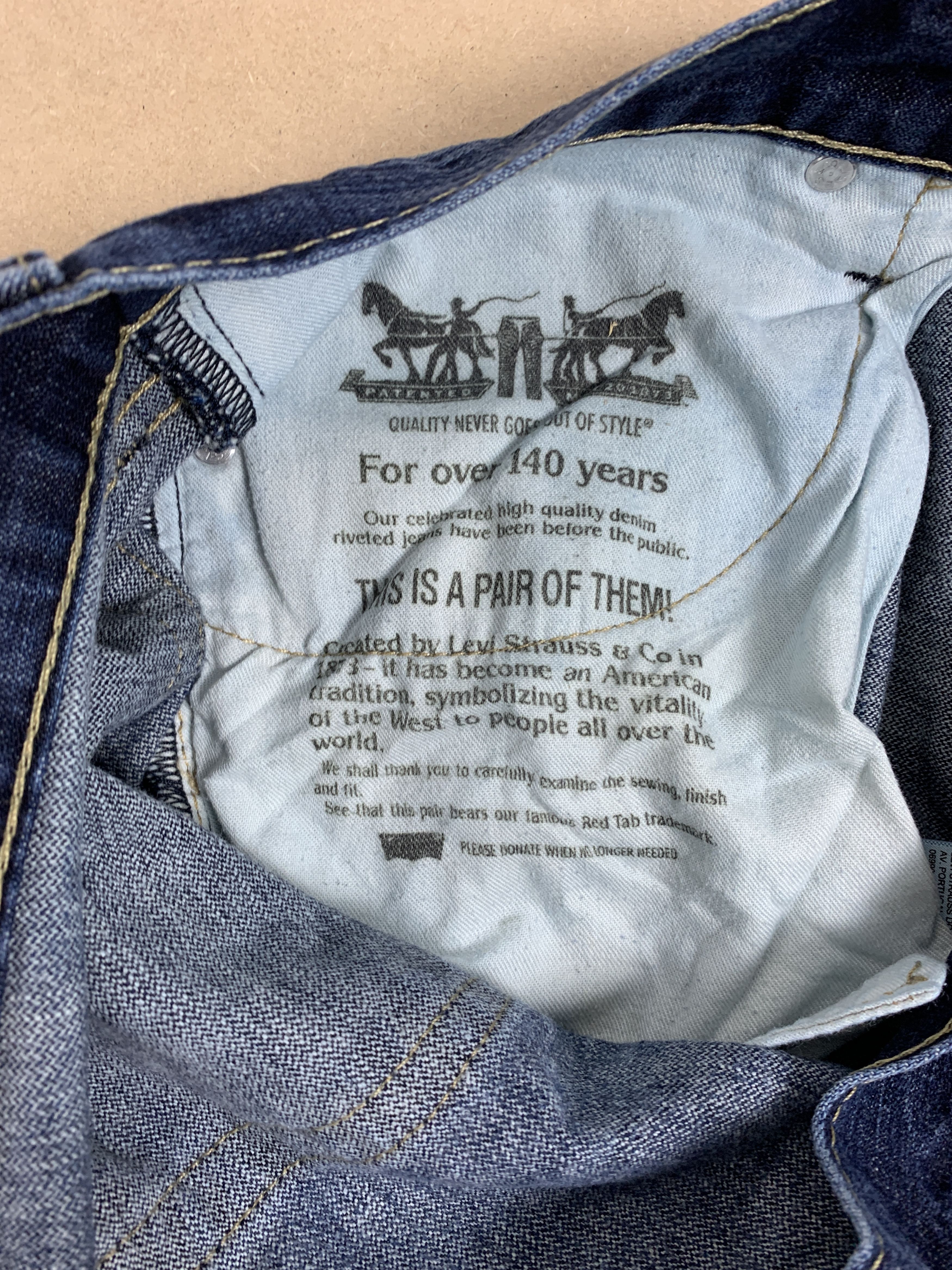 Levi's × Vintage Vintage Levi's 513 Slim Straight Cut Faded Distressed Jeans Size US 35 - 11 Thumbnail