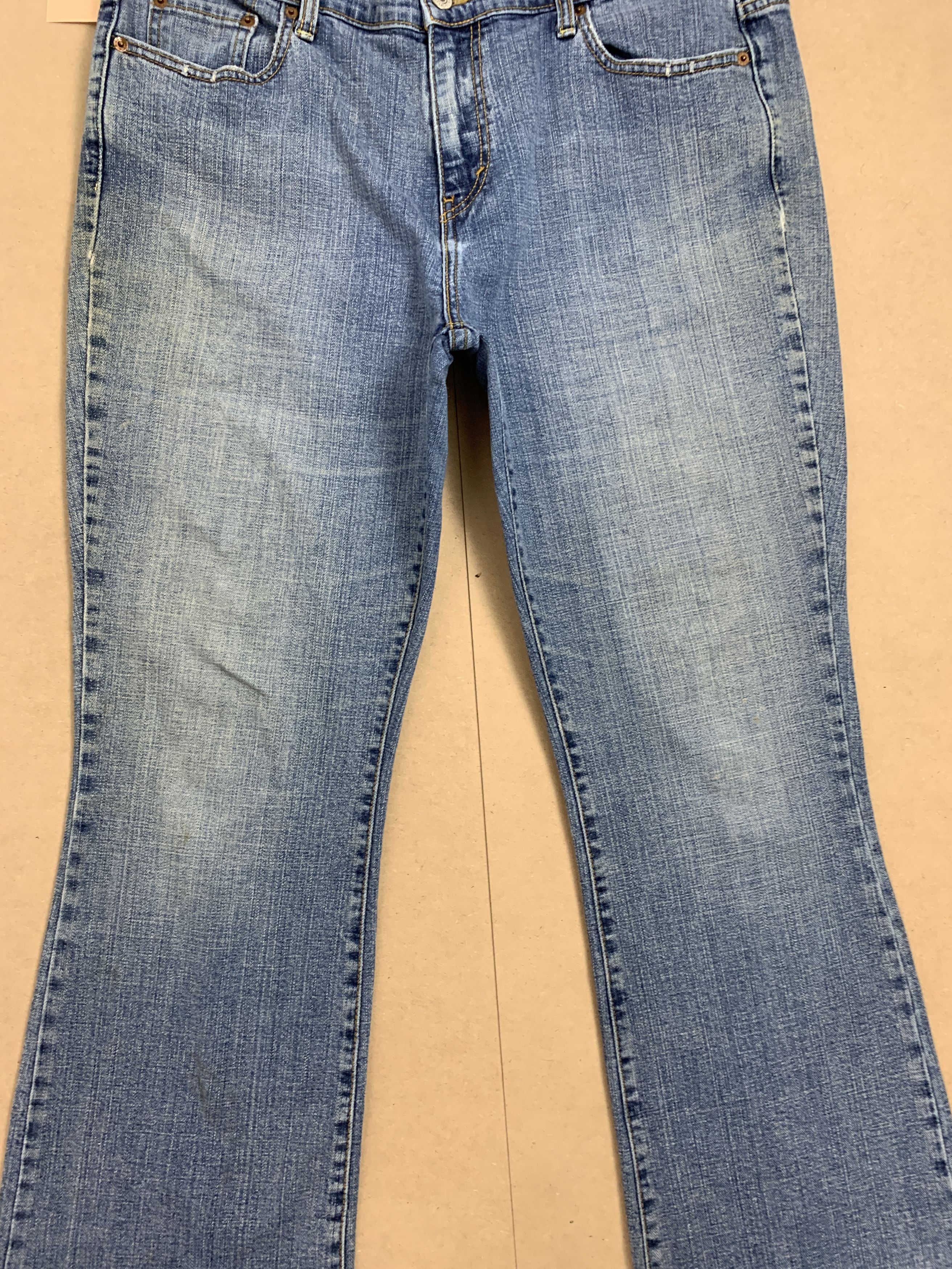 Levi's Vintage Levis 515 Boot Cut Faded Blue Jeans Size US 36 / EU 52 - 3 Thumbnail