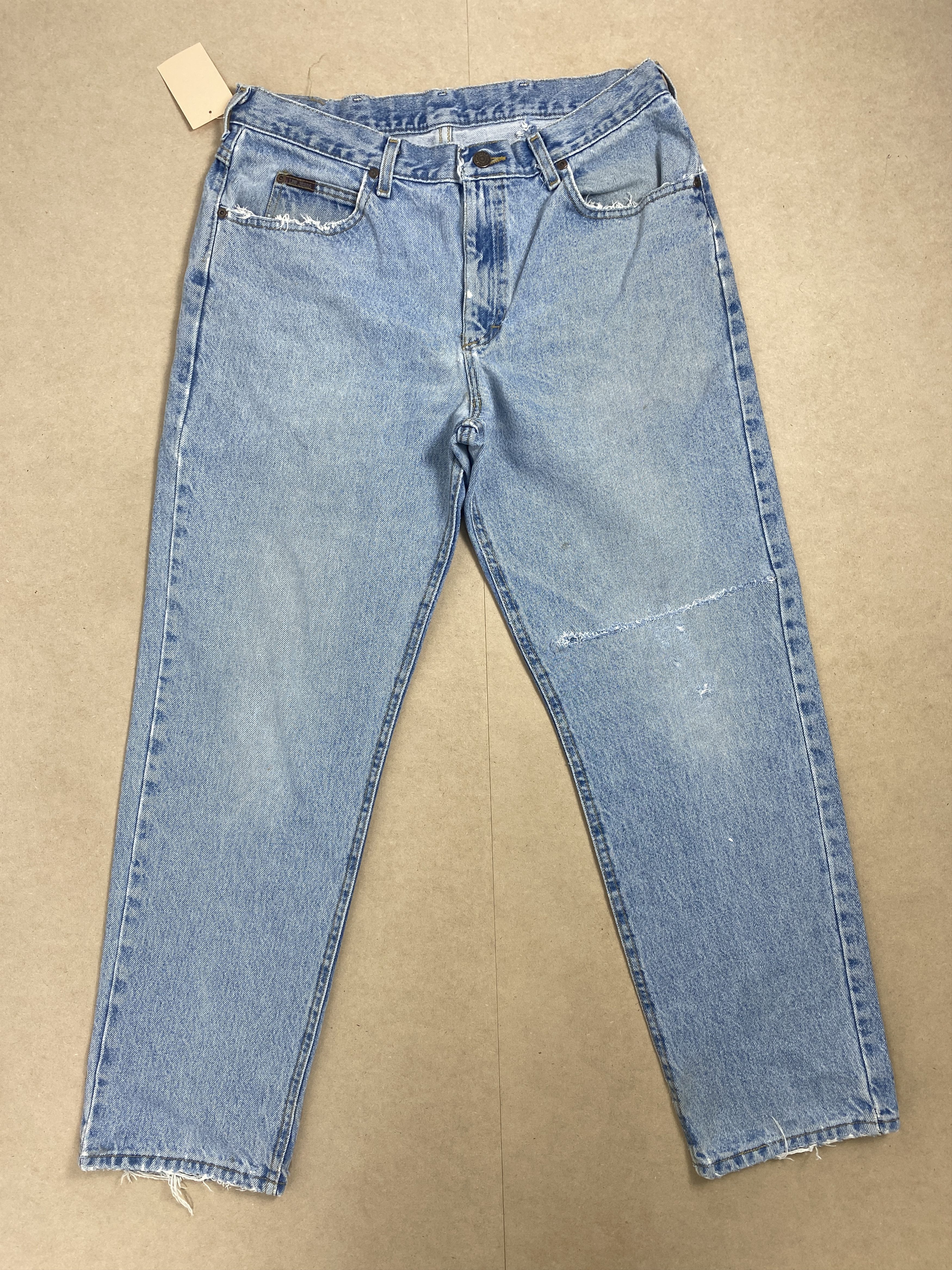 Lee Vintage Lee Straight Cut Distressed Faded Jeans P0434 Size US 33 - 1 Thumbnail