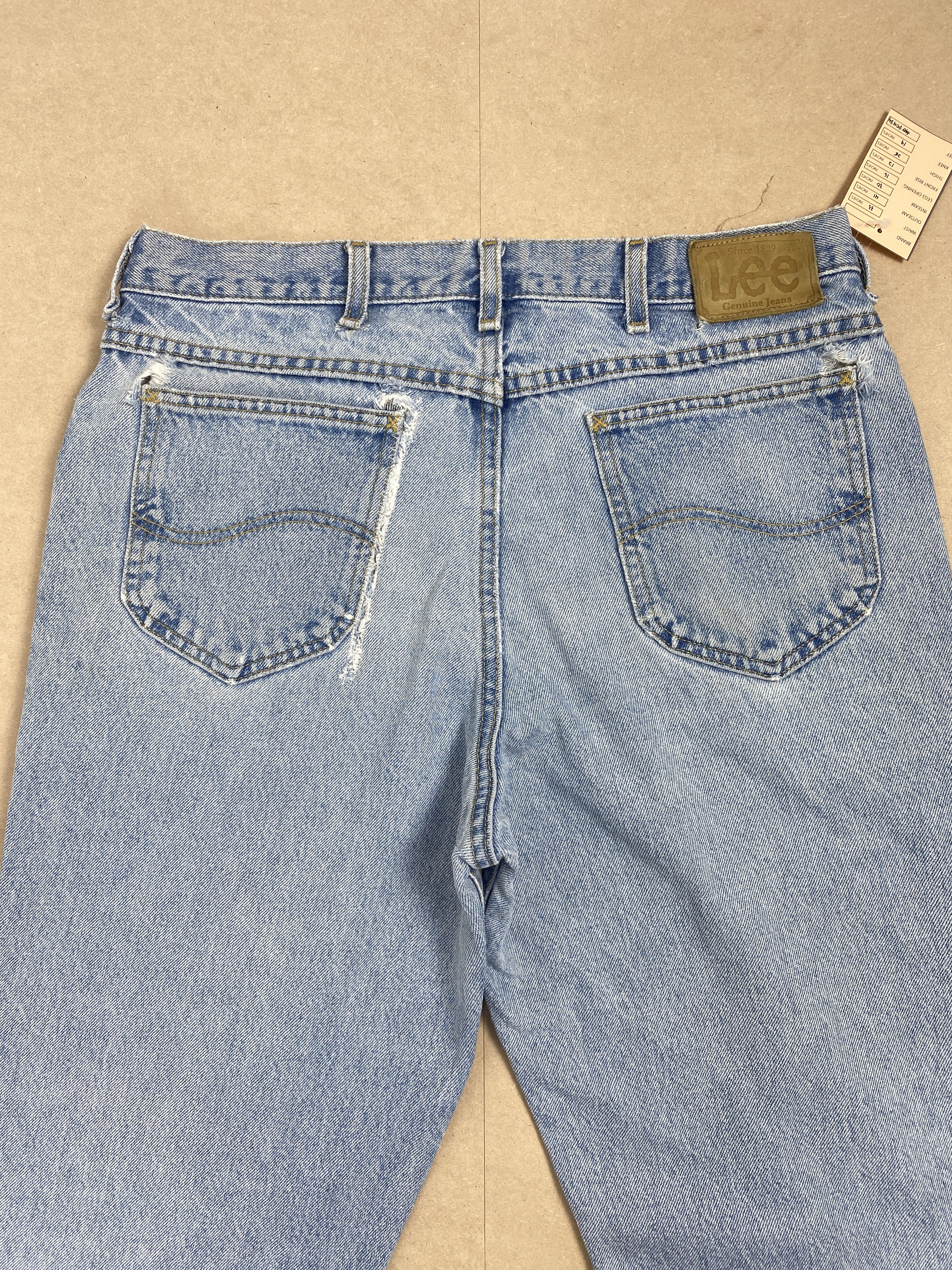 Lee Vintage Lee Straight Cut Distressed Faded Jeans P0434 Size US 33 - 7 Thumbnail