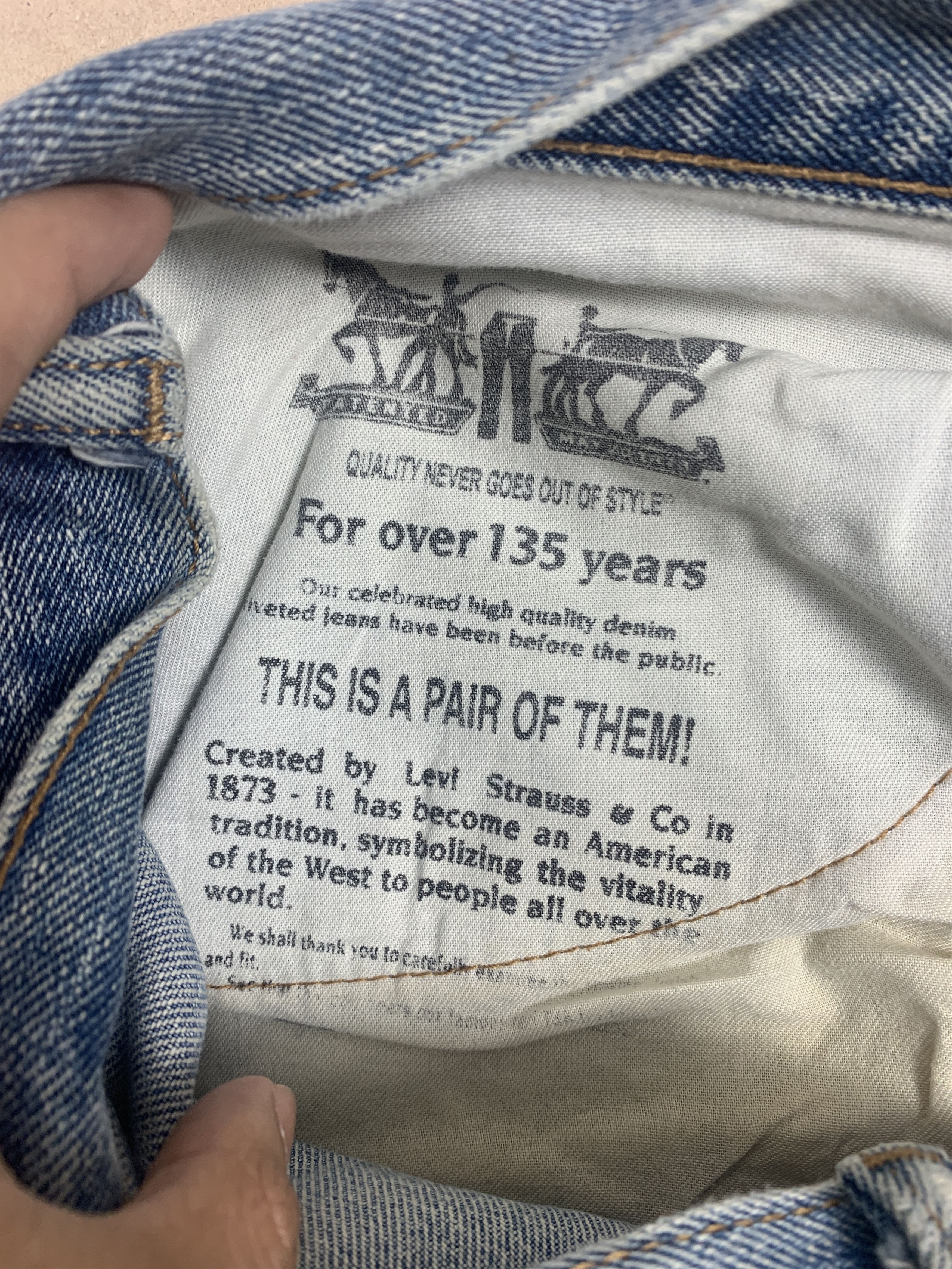 Levi's Vintage Levis 560 Faded Light Wash Blue Jeans Size US 38 / EU 54 - 9 Thumbnail