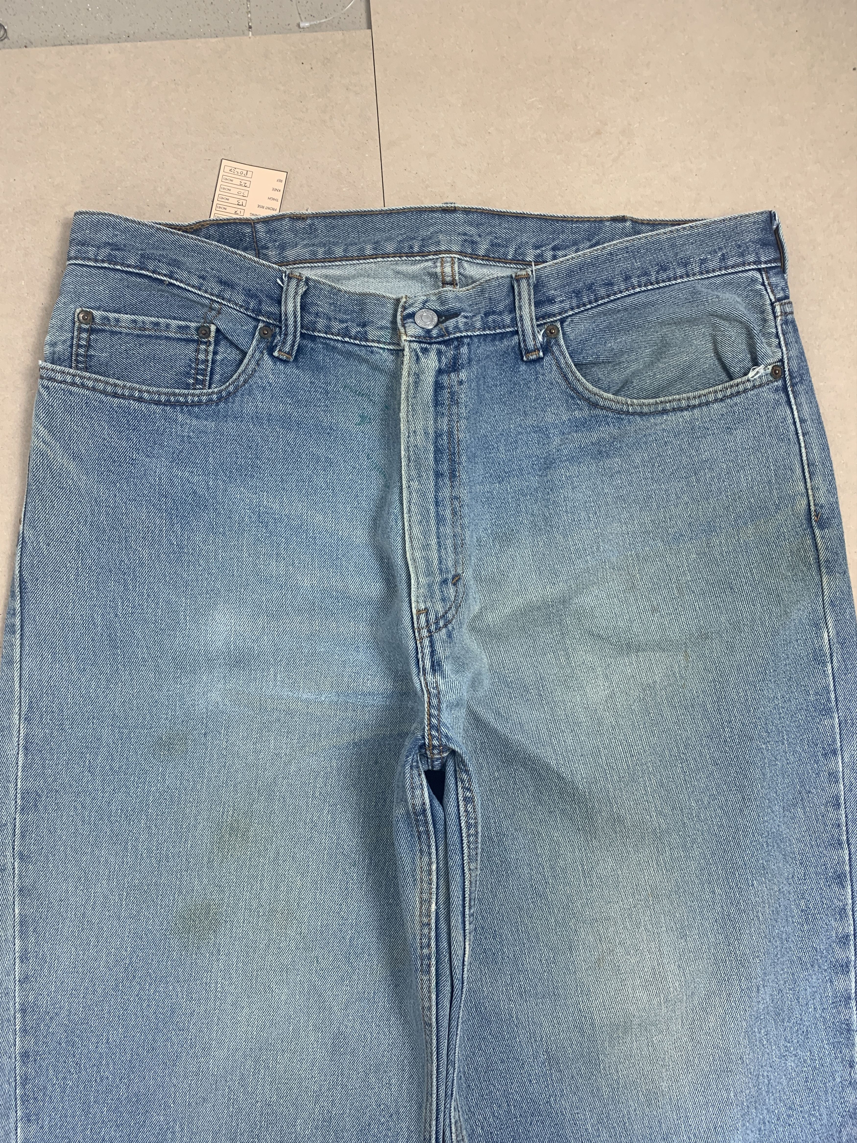 Levi's Vintage Levis 560 Faded Light Wash Blue Jeans Size US 38 / EU 54 - 2 Thumbnail