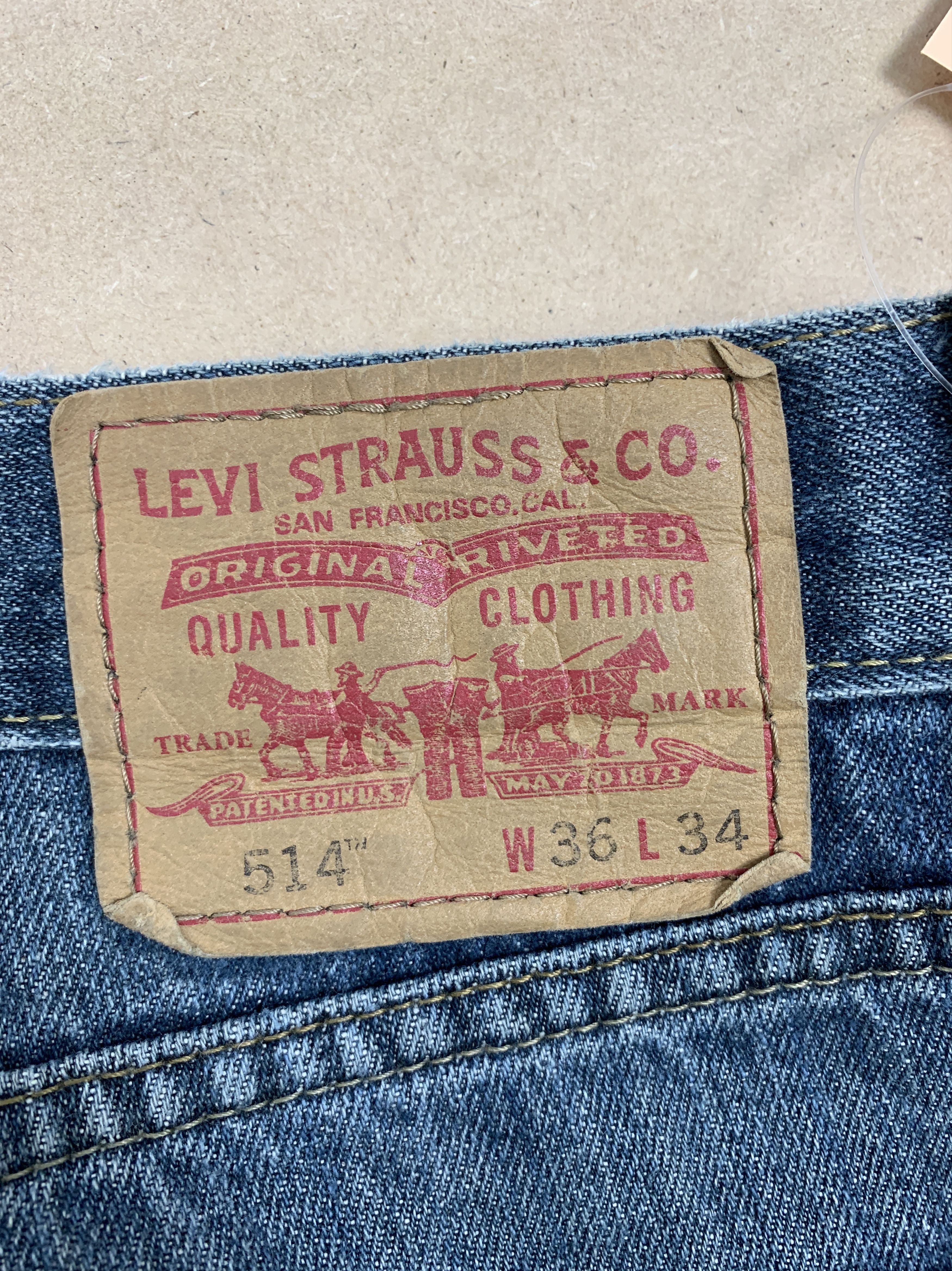 Levi's × Vintage Vintage Levis 514 Straight Cut Faded Blue Jeans Size US 36 / EU 52 - 12 Thumbnail
