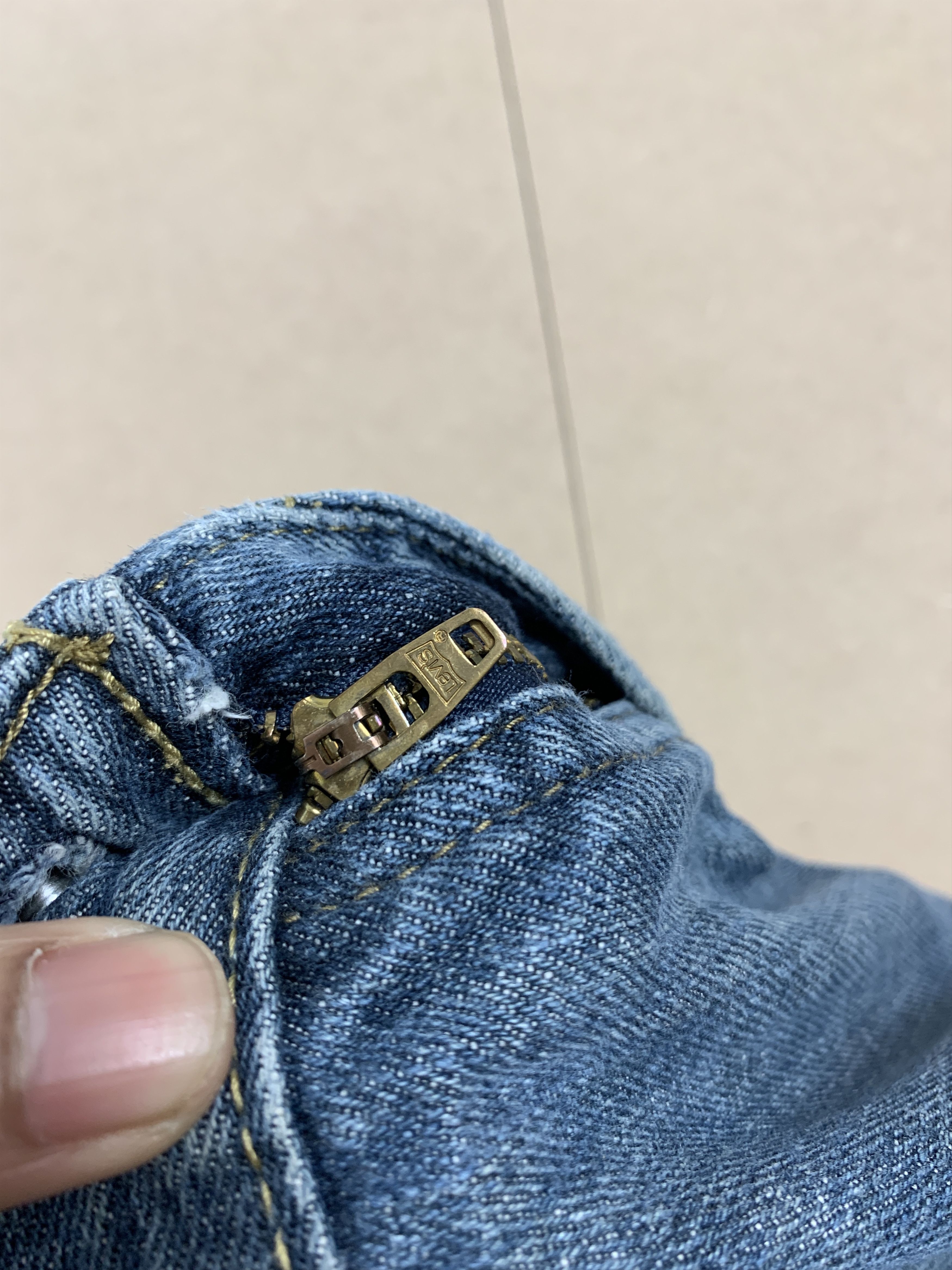 Levi's × Vintage Vintage Levis 514 Straight Cut Faded Blue Jeans Size US 36 / EU 52 - 20 Thumbnail