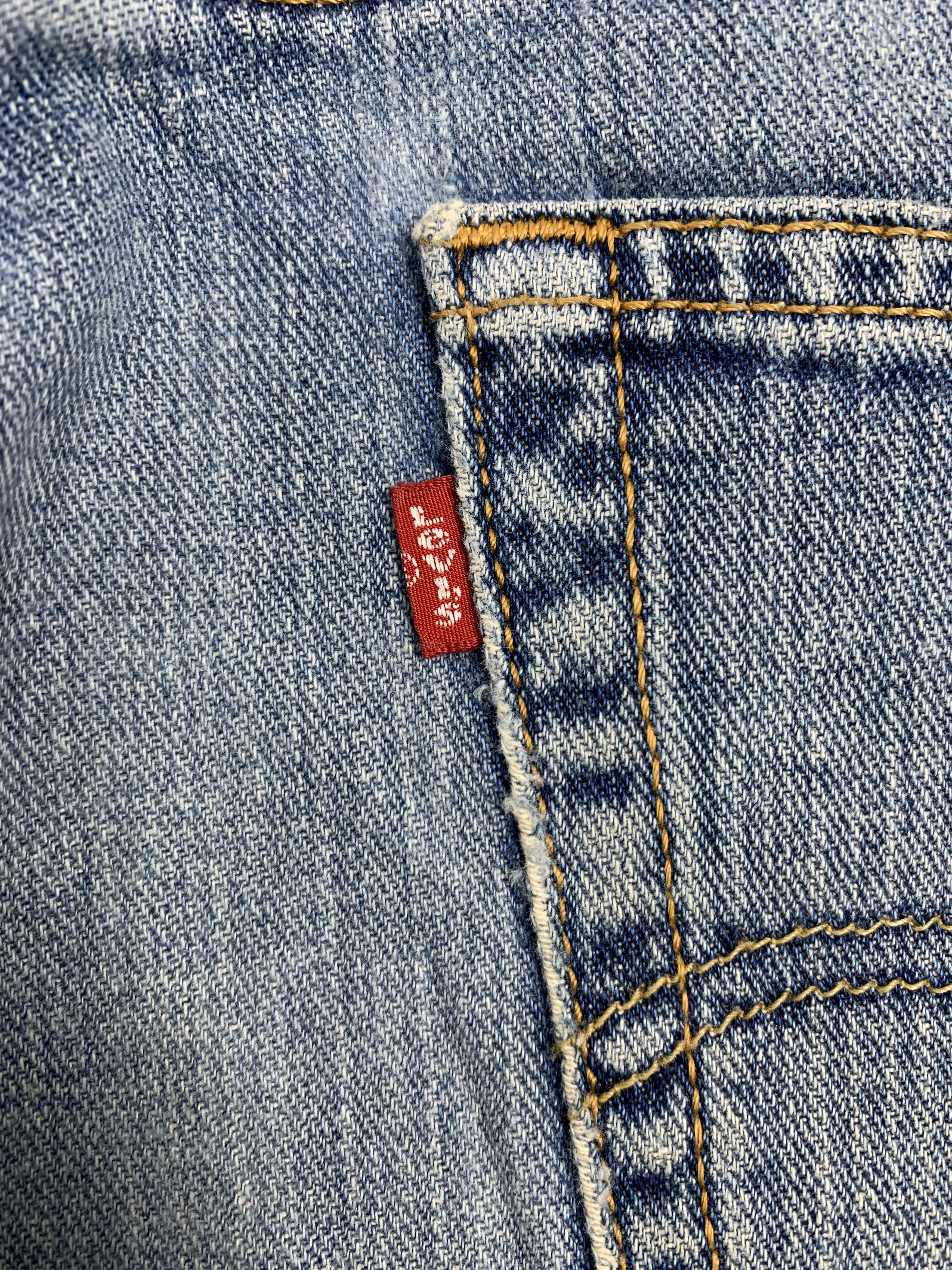 Levi's Vintage Levis 559 Straight Cut Faded Mid Wash Jeans Size US 33 - 9 Thumbnail