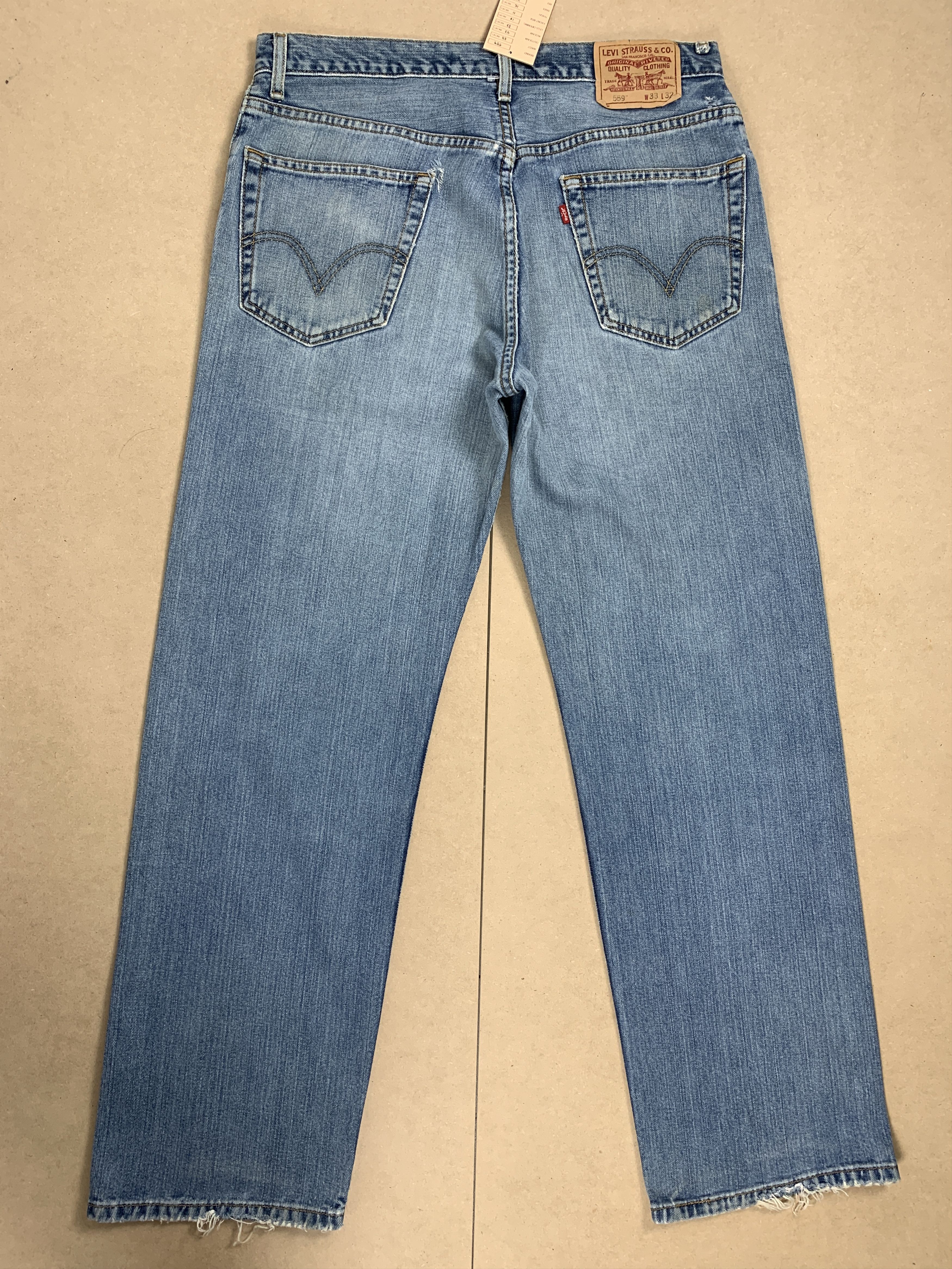 Levi's Vintage Levis 559 Straight Cut Faded Mid Wash Jeans Size US 33 - 6 Thumbnail