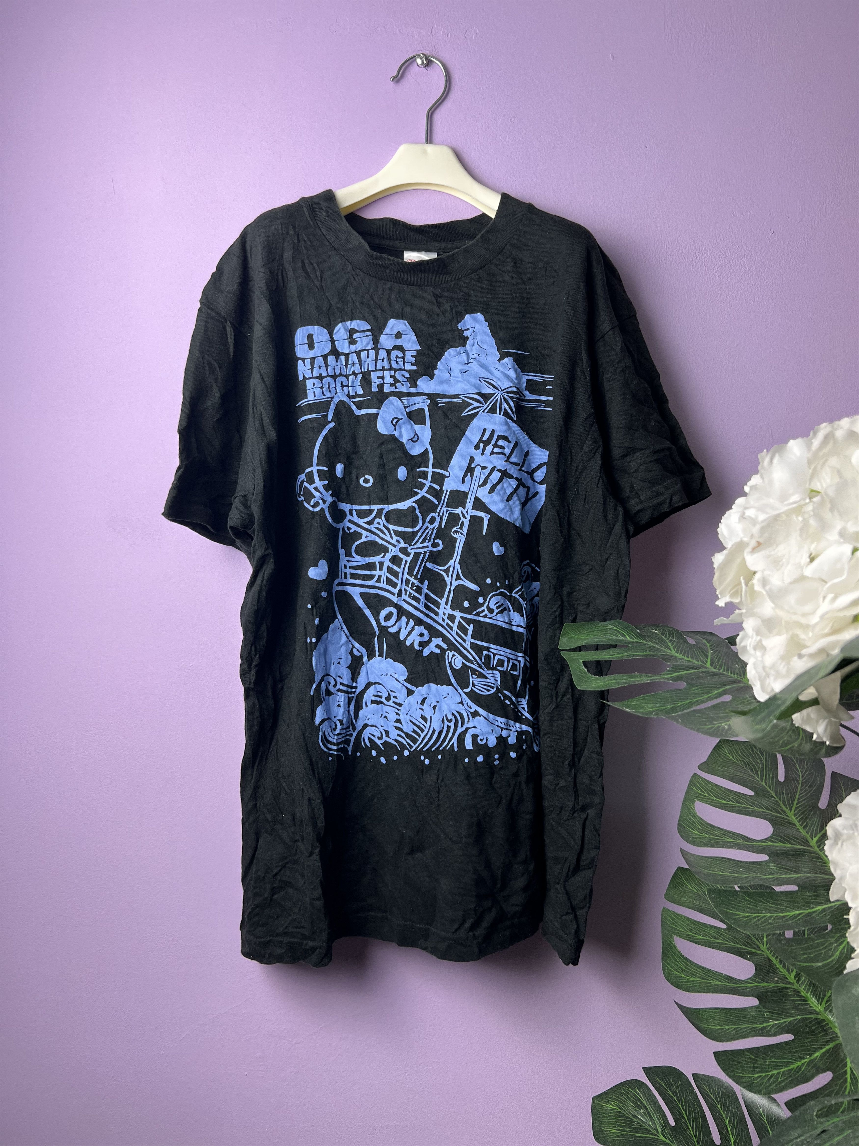 Anime 🔥Hello Kitty Oga Namahage Rock Fest Tees Size US M / EU 48-50 / 2 - 1 Thumbnail