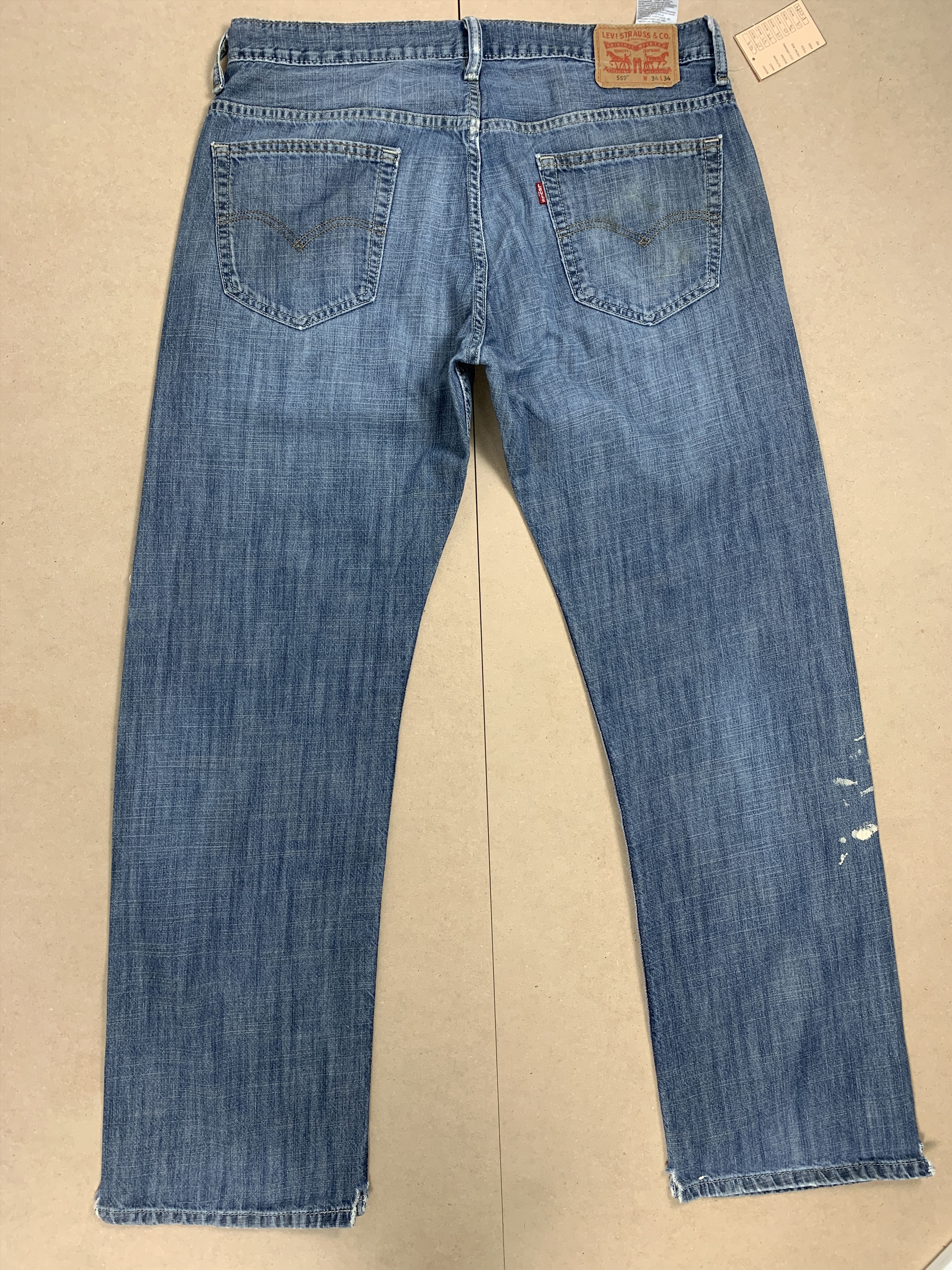 Levi's Vintage LEVI'S 569 Straight Cut Faded Mid Wash Distressed Size US 35 - 9 Thumbnail