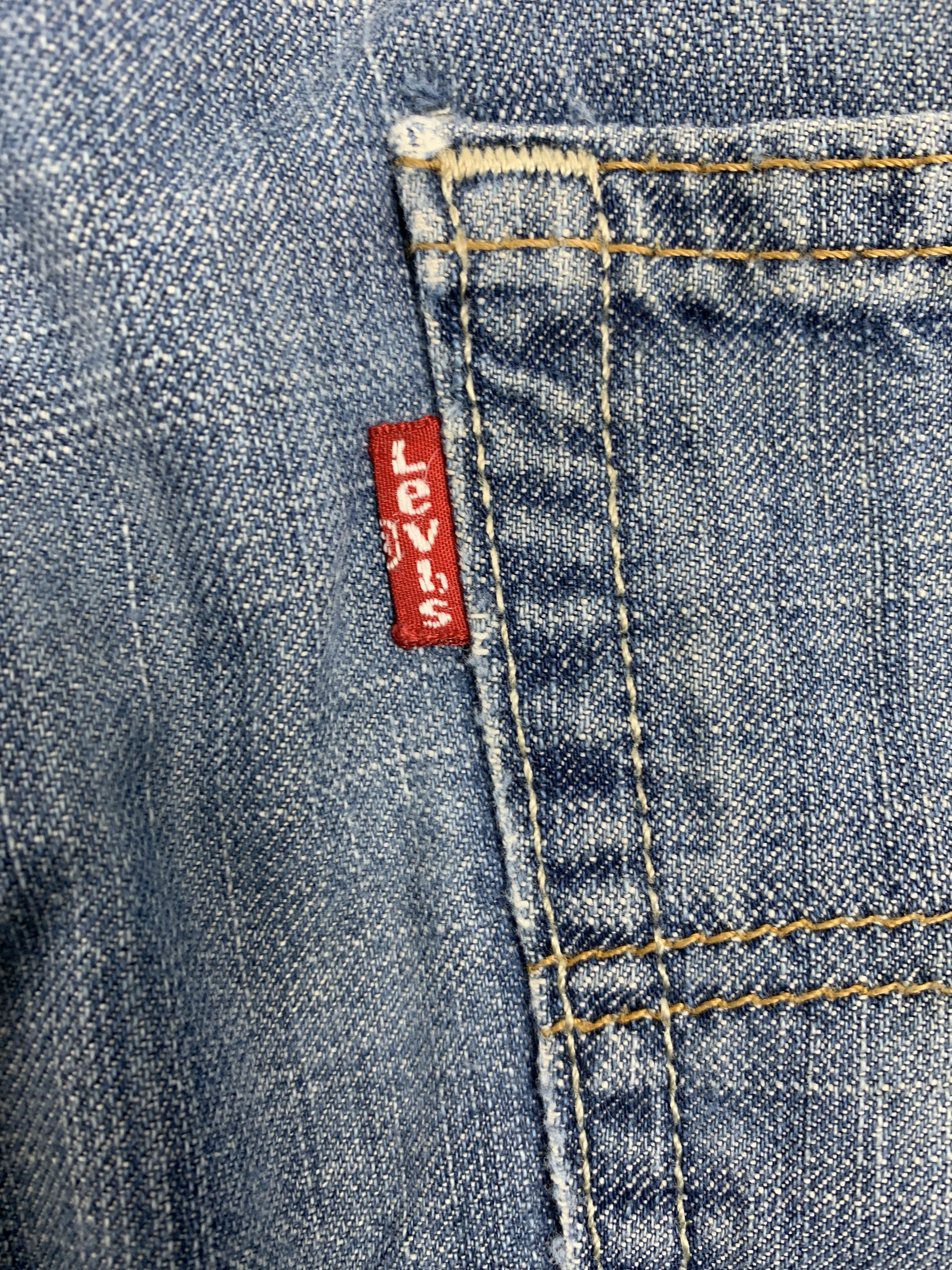 Levi's Vintage LEVI'S 569 Straight Cut Faded Mid Wash Distressed Size US 35 - 12 Thumbnail