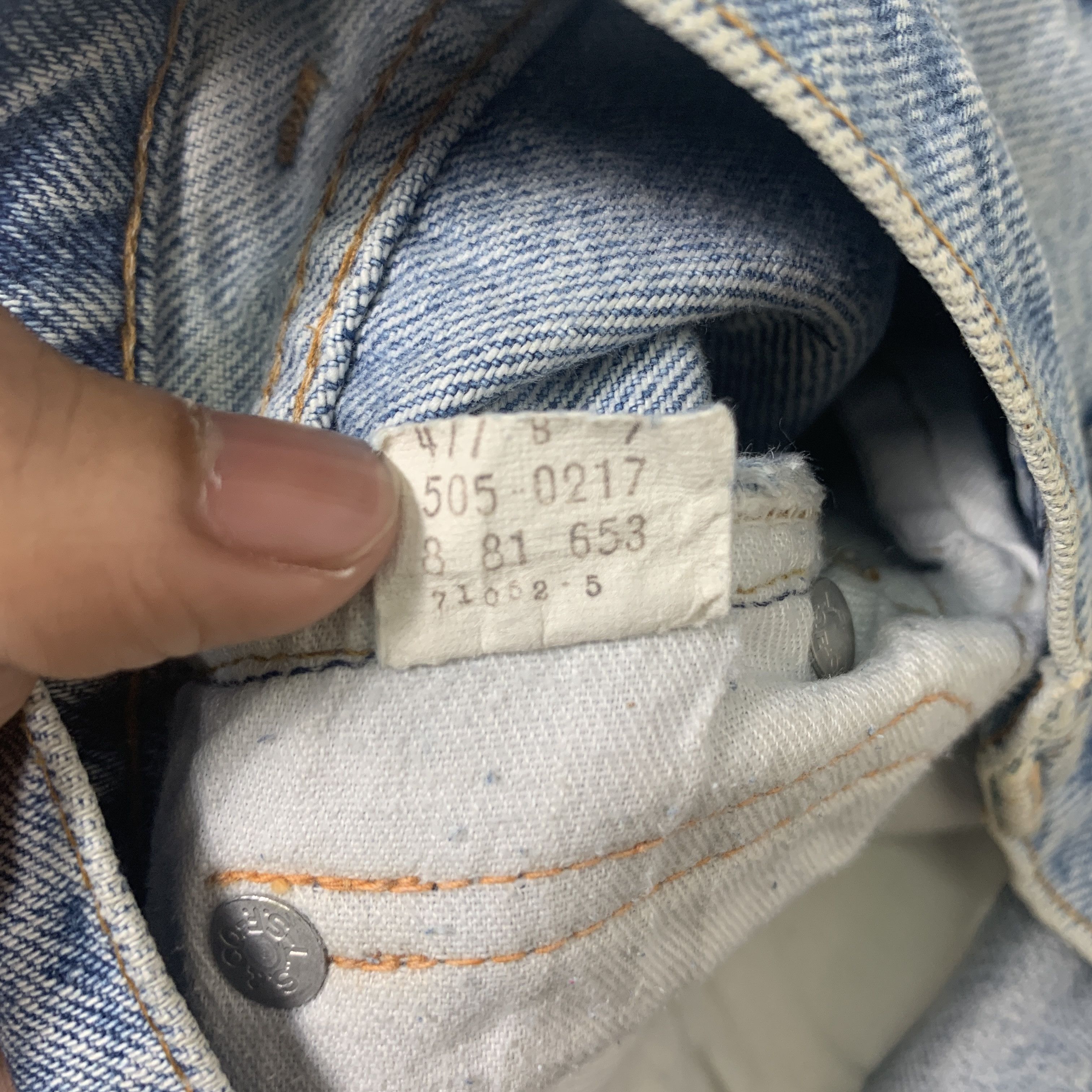 Levi's Vintage 80s LEVI'S 505 Faded Mid Wash Jeans P0033 Size US 30 / EU 46 - 11 Thumbnail