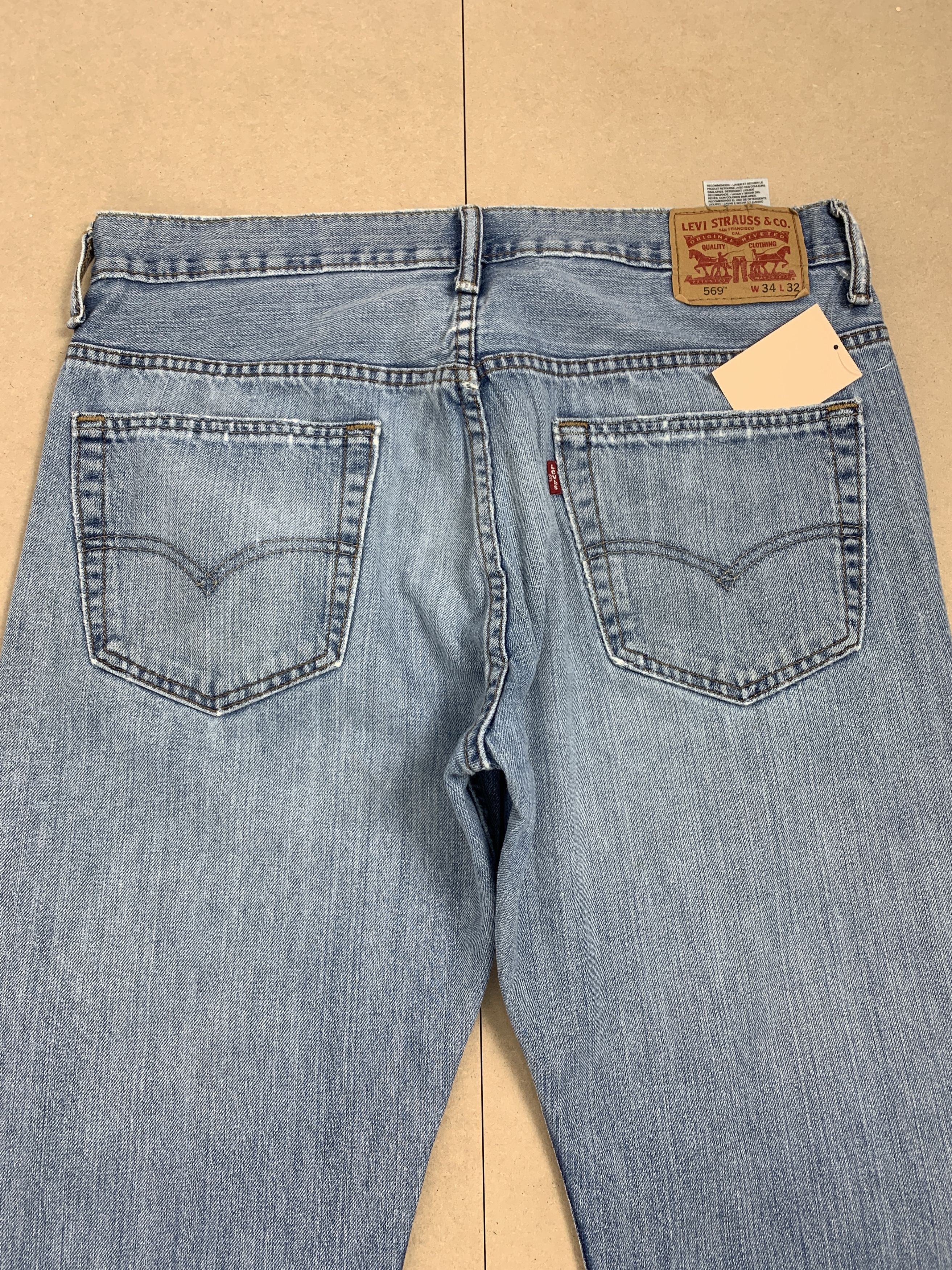 Levi's Vintage LEVI'S 569 Straight Cut Light Blue Distressed Jeans Size US 35 - 7 Thumbnail