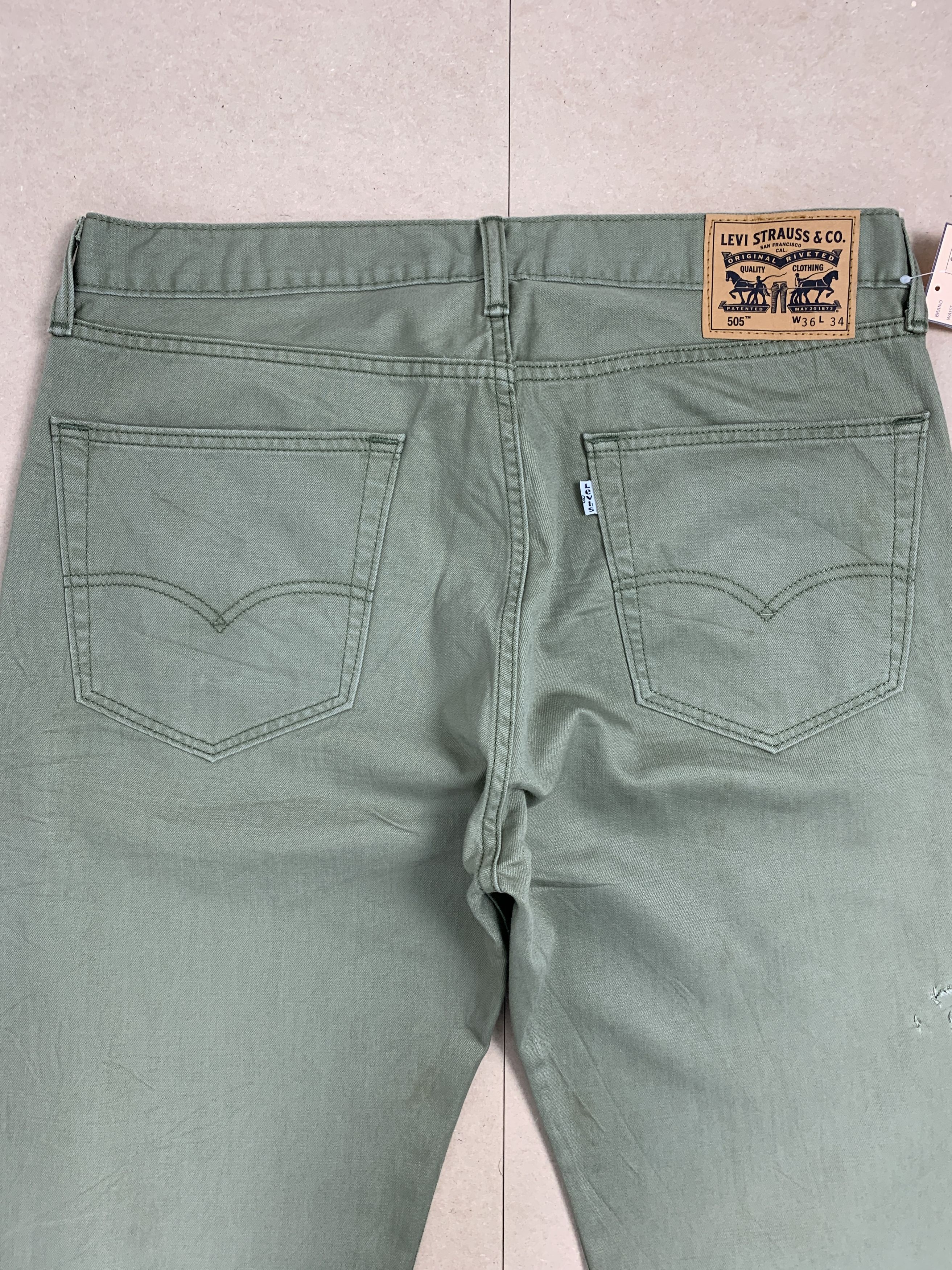 Levi's Vintage Levis 505 Straight Cut Military Green Jeans P0356 Size US 36 / EU 52 - 9 Thumbnail