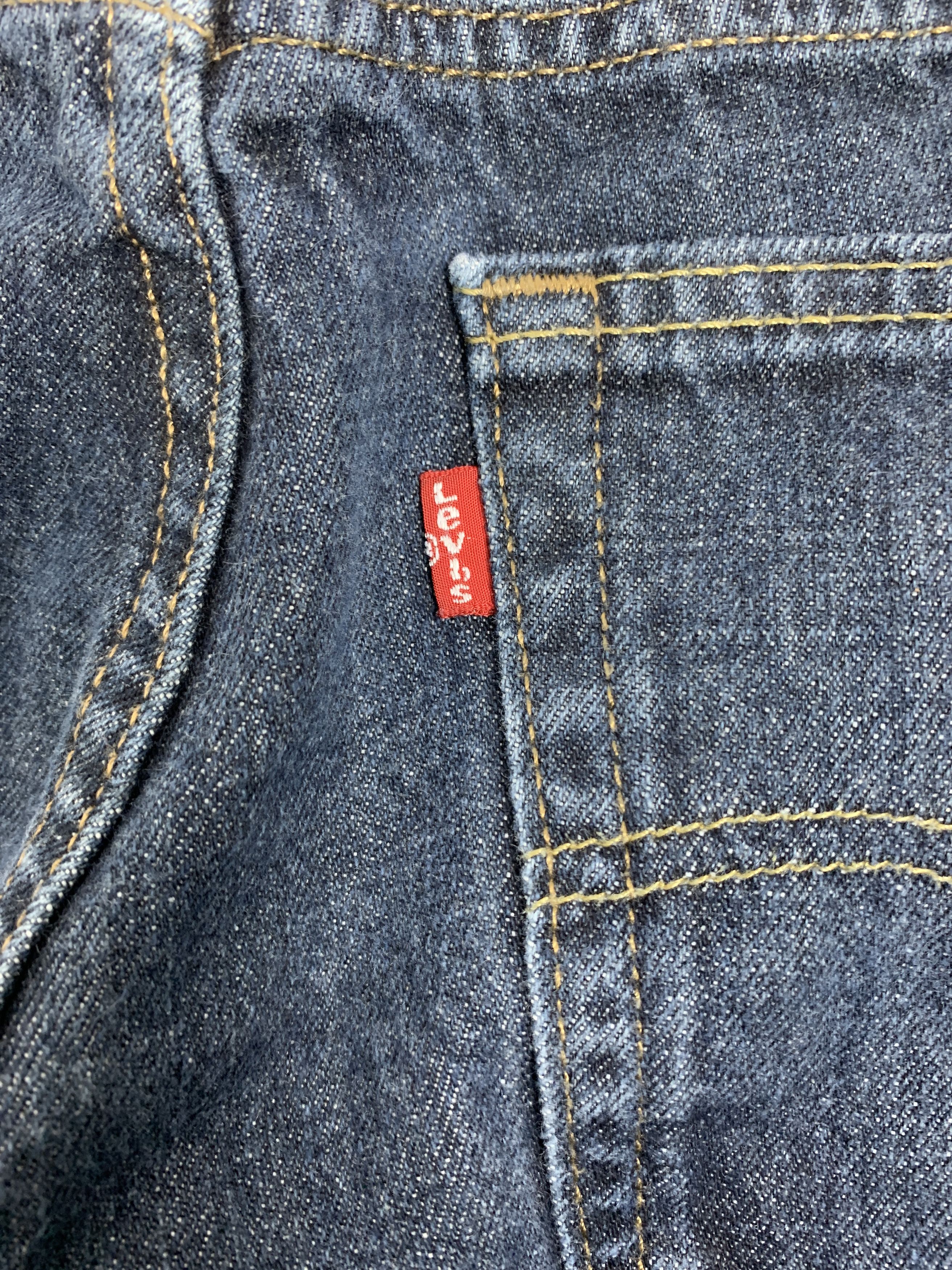 Levi's × Vintage Vintage Levis 559 Straight Cut Blue Jeans Size US 33 - 8 Thumbnail