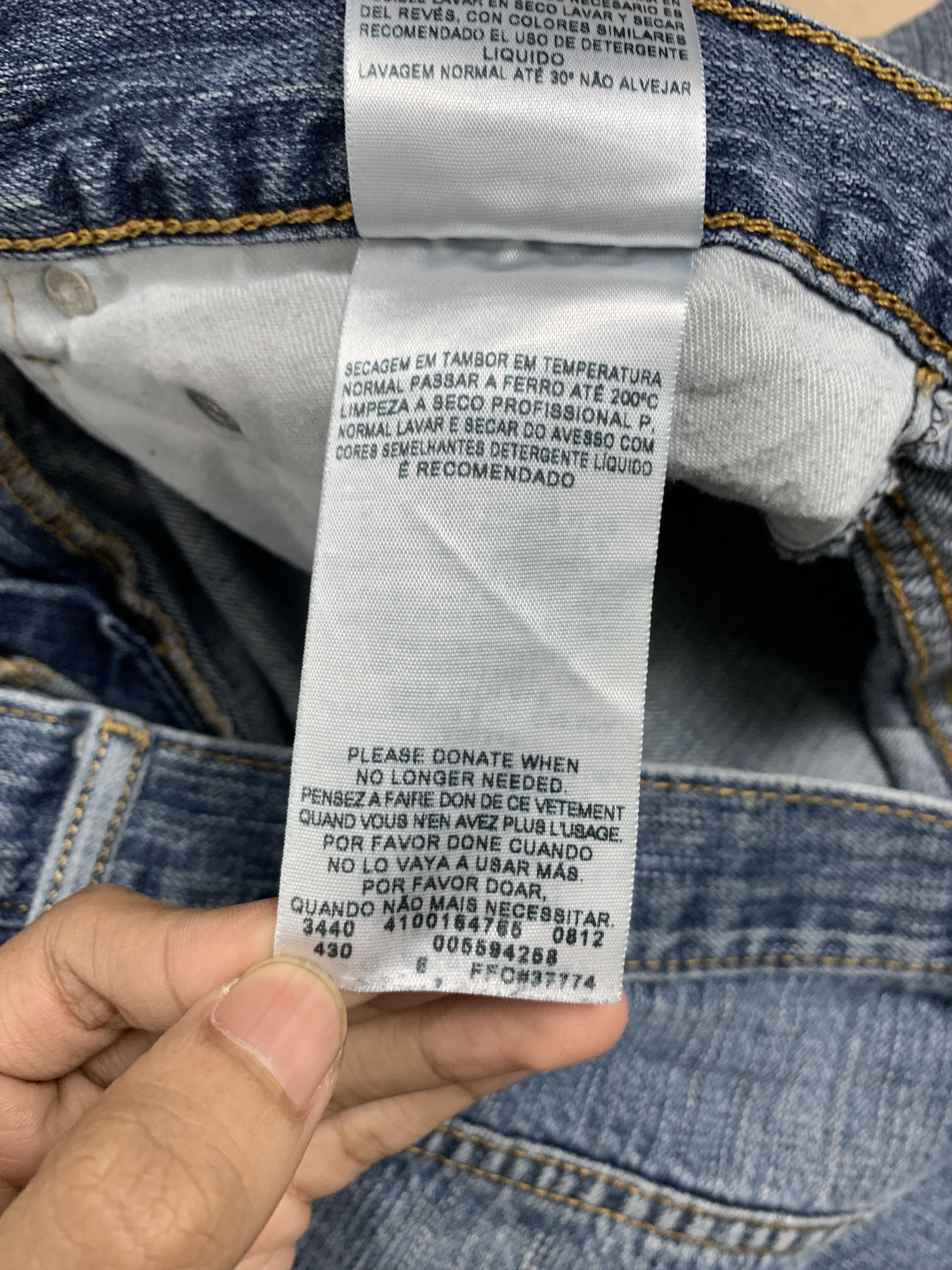 Levi's Vintage Levis 559 Straight Cut Faded Jeans Size US 32 / EU 48 - 14 Thumbnail