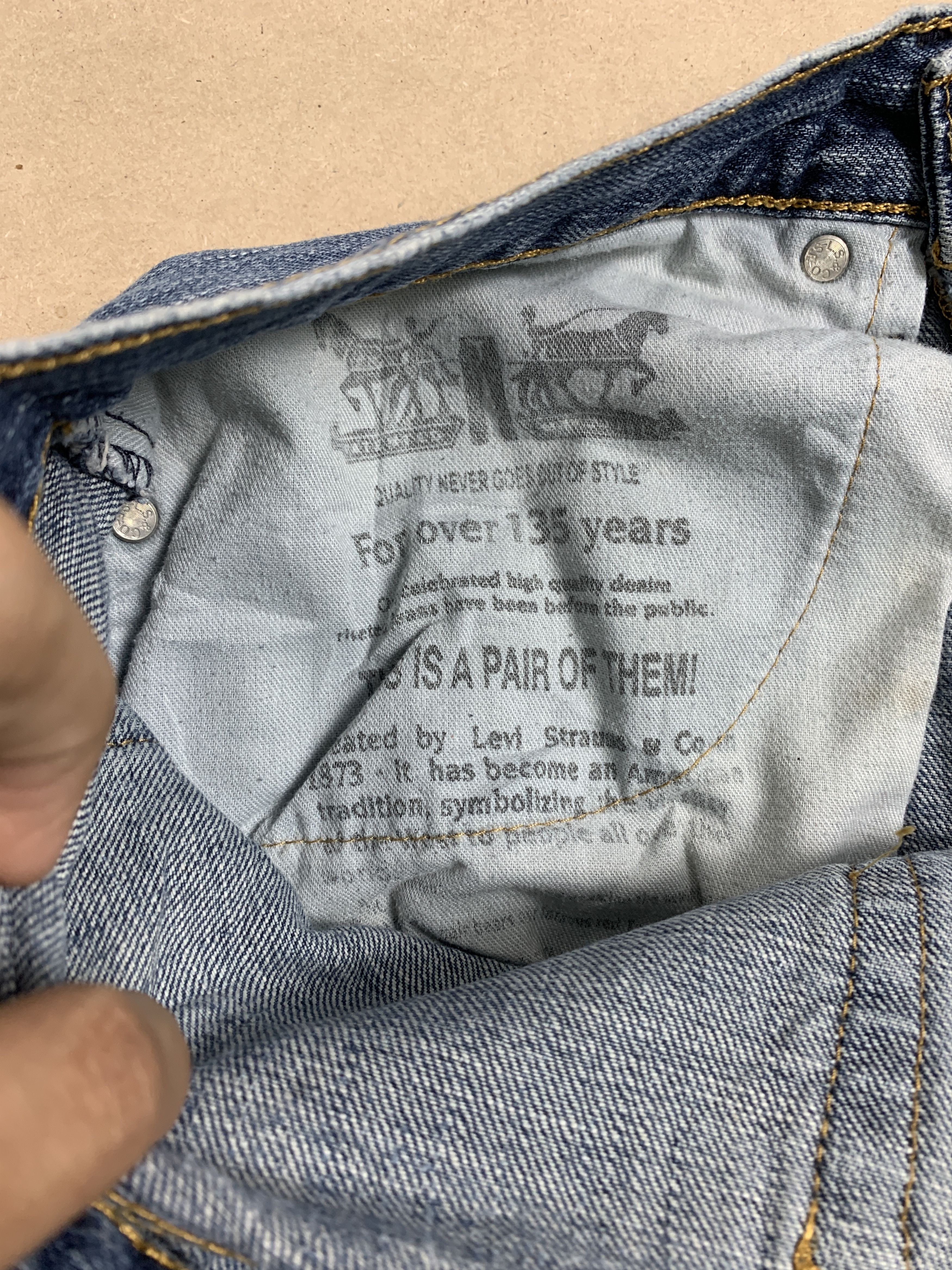 Levi's Vintage Levis 559 Straight Cut Faded Jeans Size US 32 / EU 48 - 11 Thumbnail