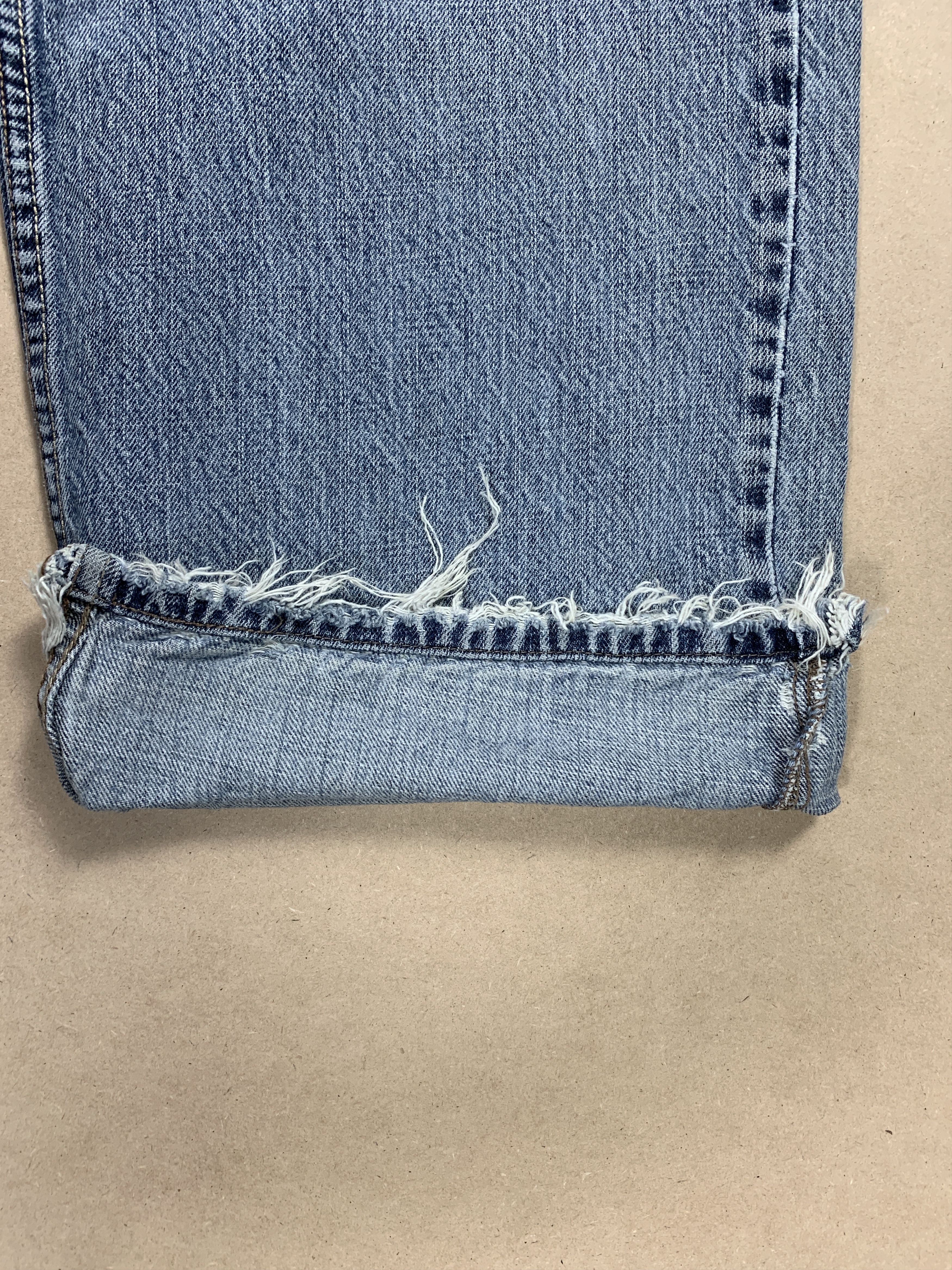 Levi's Vintage Levis 569 Straight Cut faded Mid Wash Jeans Size US 38 / EU 54 - 5 Thumbnail