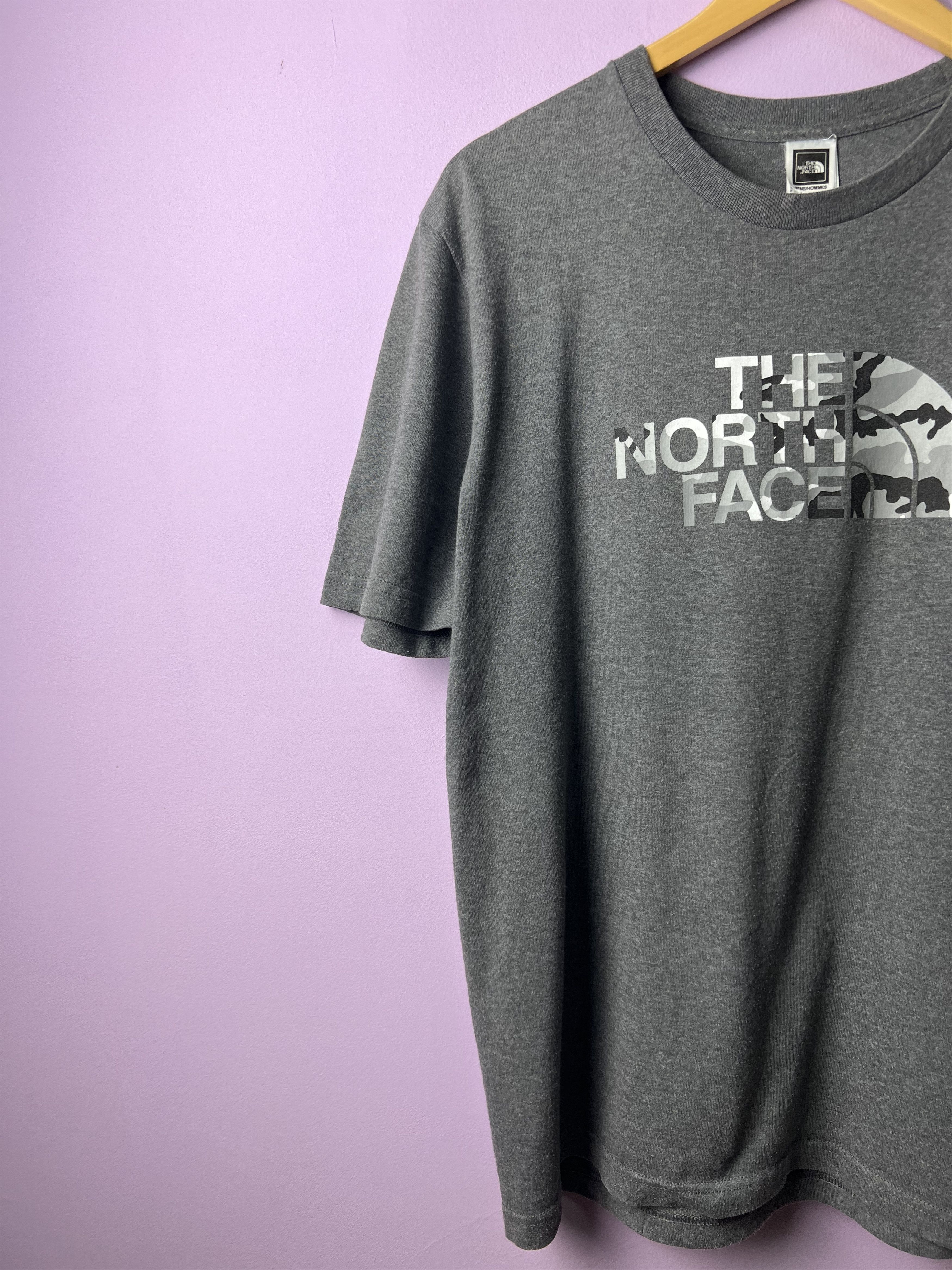 The North Face 🔥Vintage TNF Camouflage Logo Tees Size US M / EU 48-50 / 2 - 4 Thumbnail