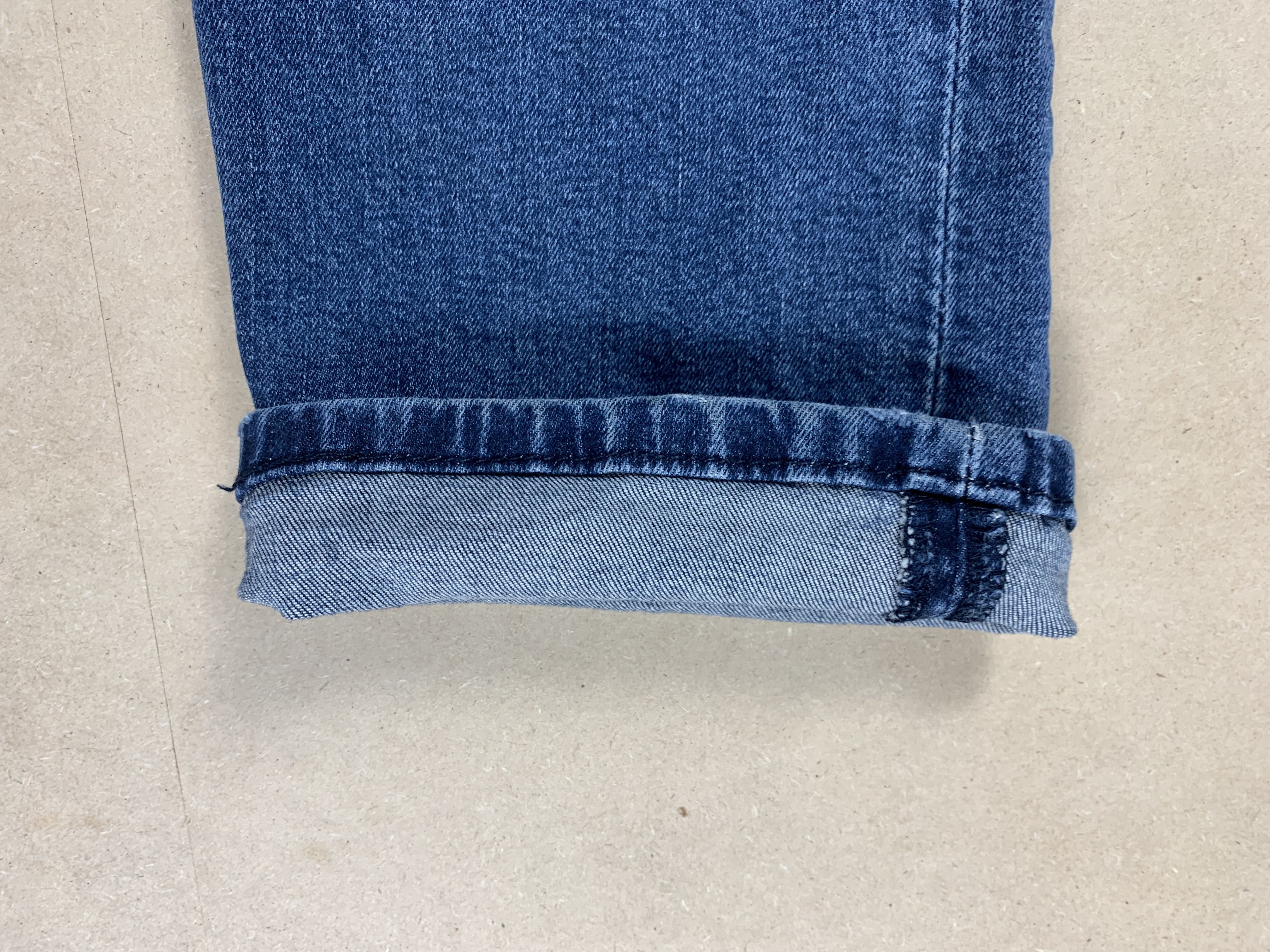 Levi's × Vintage Vintage Levis 513 Straightcut Medium Wash Jeans Size US 32 / EU 48 - 4 Thumbnail