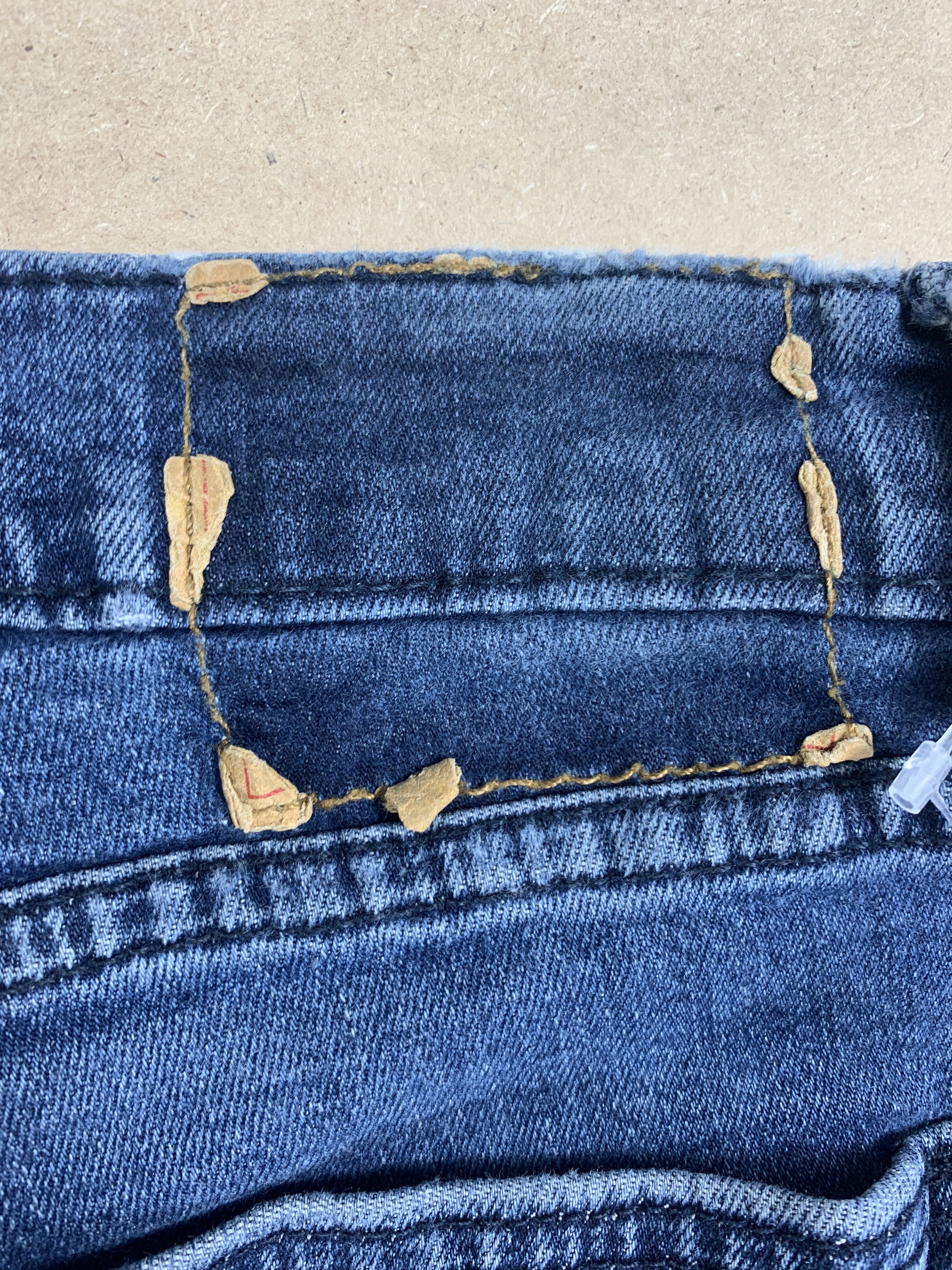 Levi's × Vintage Vintage Levis 513 Straightcut Medium Wash Jeans Size US 32 / EU 48 - 9 Thumbnail