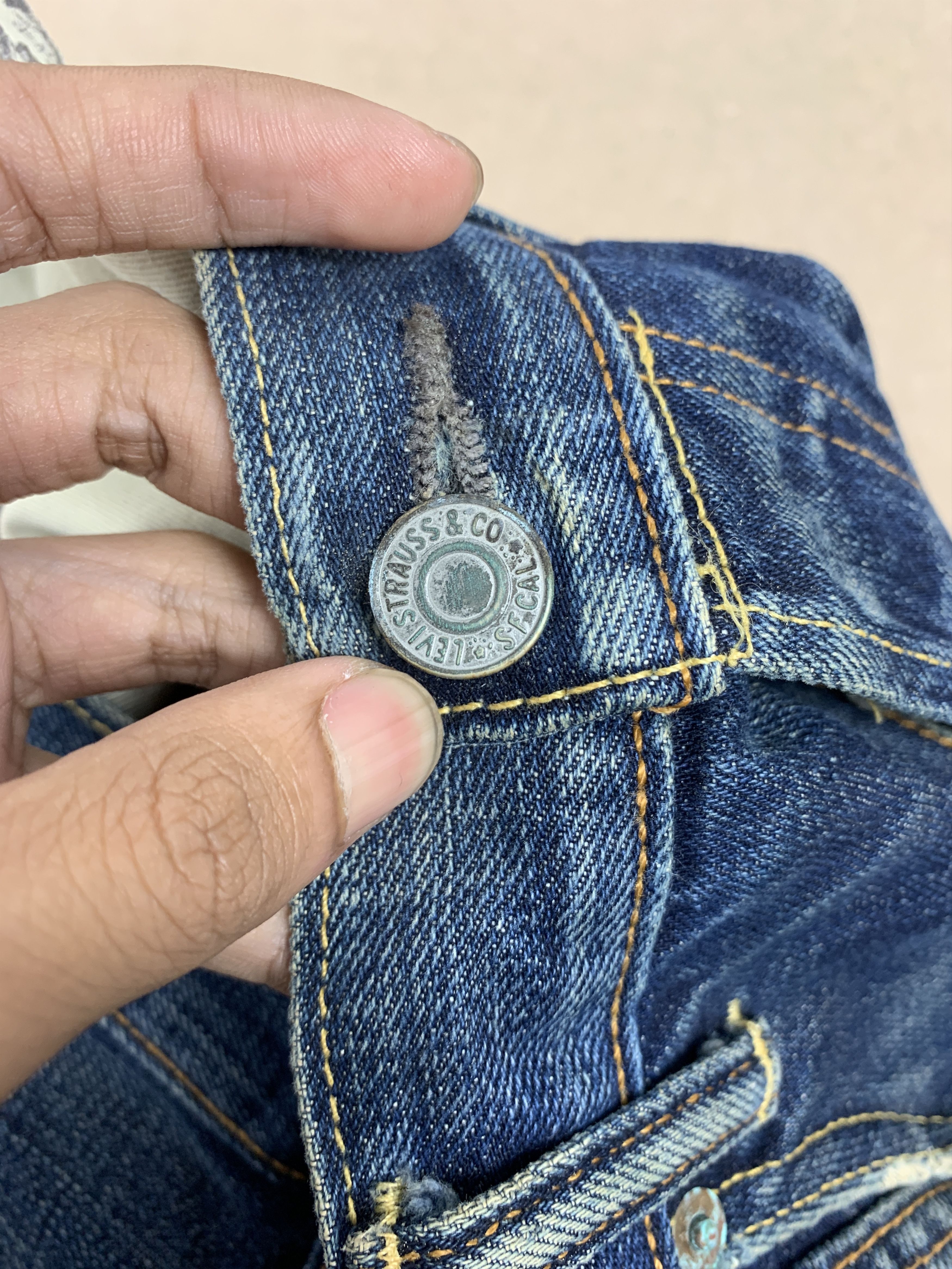 Levi's Vintage 90s Levis 501 Straight Cut Faded Jeans P0305 Size US 32 / EU 48 - 19 Thumbnail