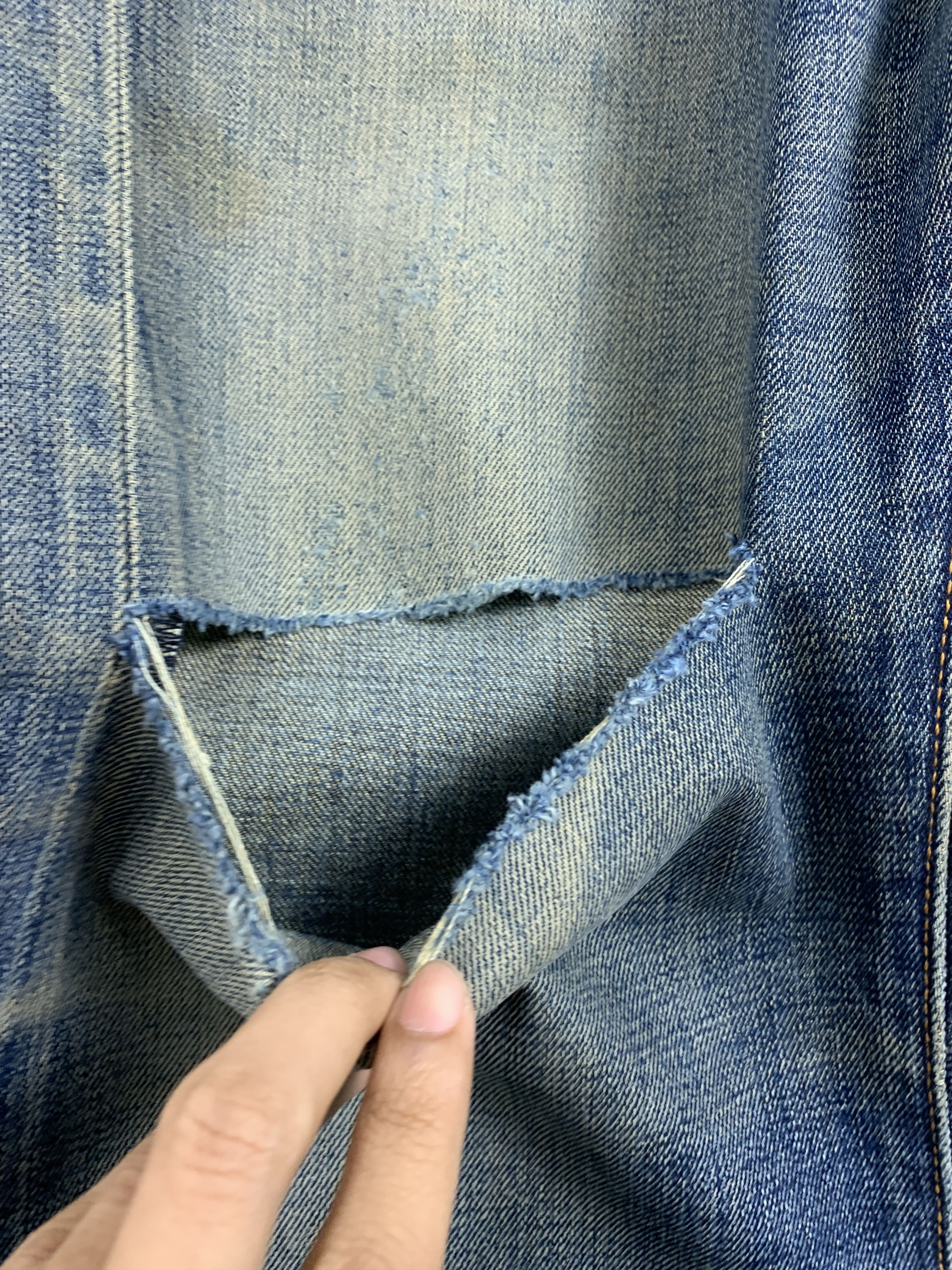 Levi's Vintage 90s Levis 501 Straight Cut Faded Jeans P0305 Size US 32 / EU 48 - 4 Thumbnail
